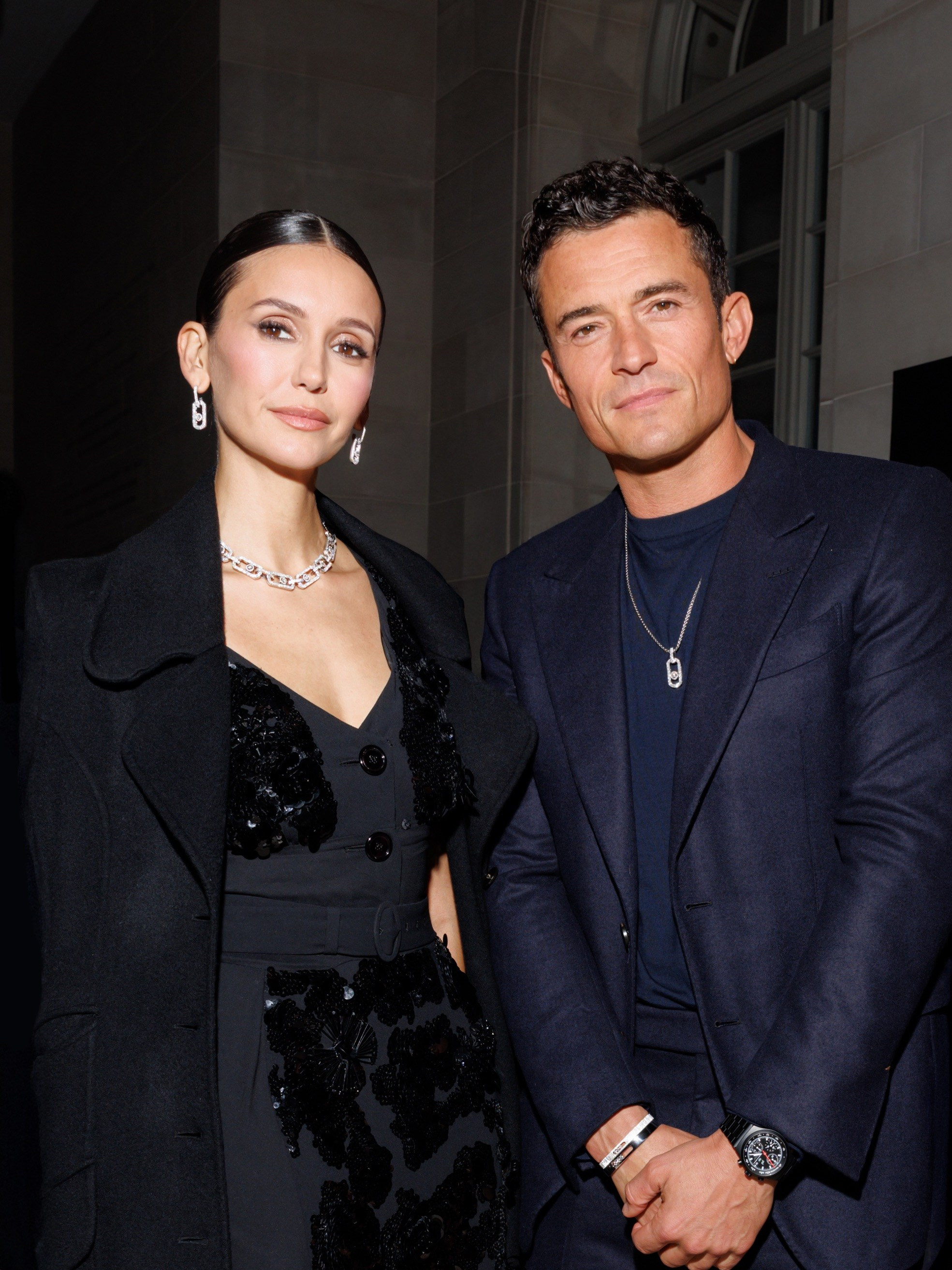 Celebrity couple at New York fashion event – red carpet moment