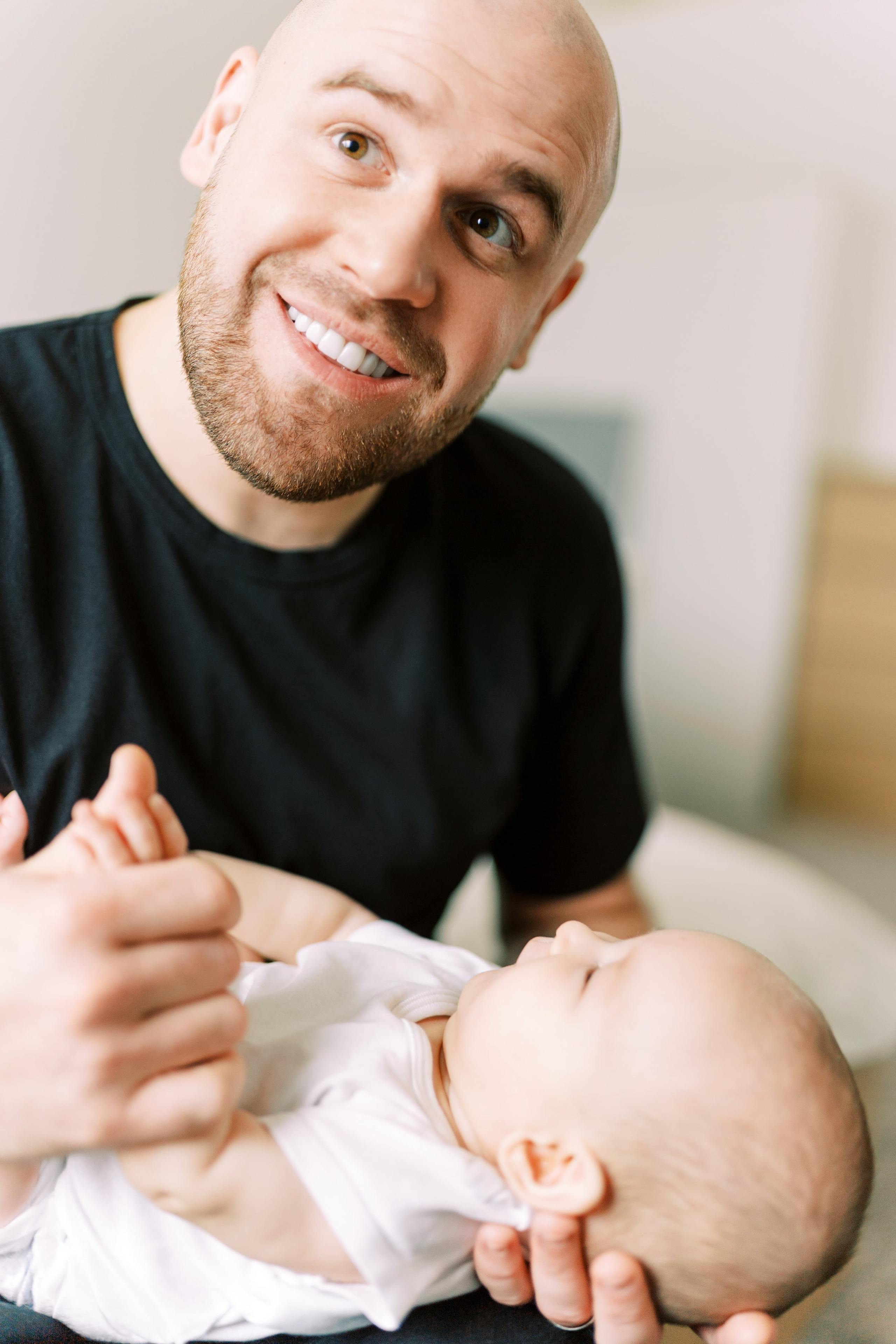 Family photoshoot. Vlad & Viktoria and baby. February 2024. EVAN ARISTOV WEDDING PHOTOGRAPHY — Seattle Wedding Photographer