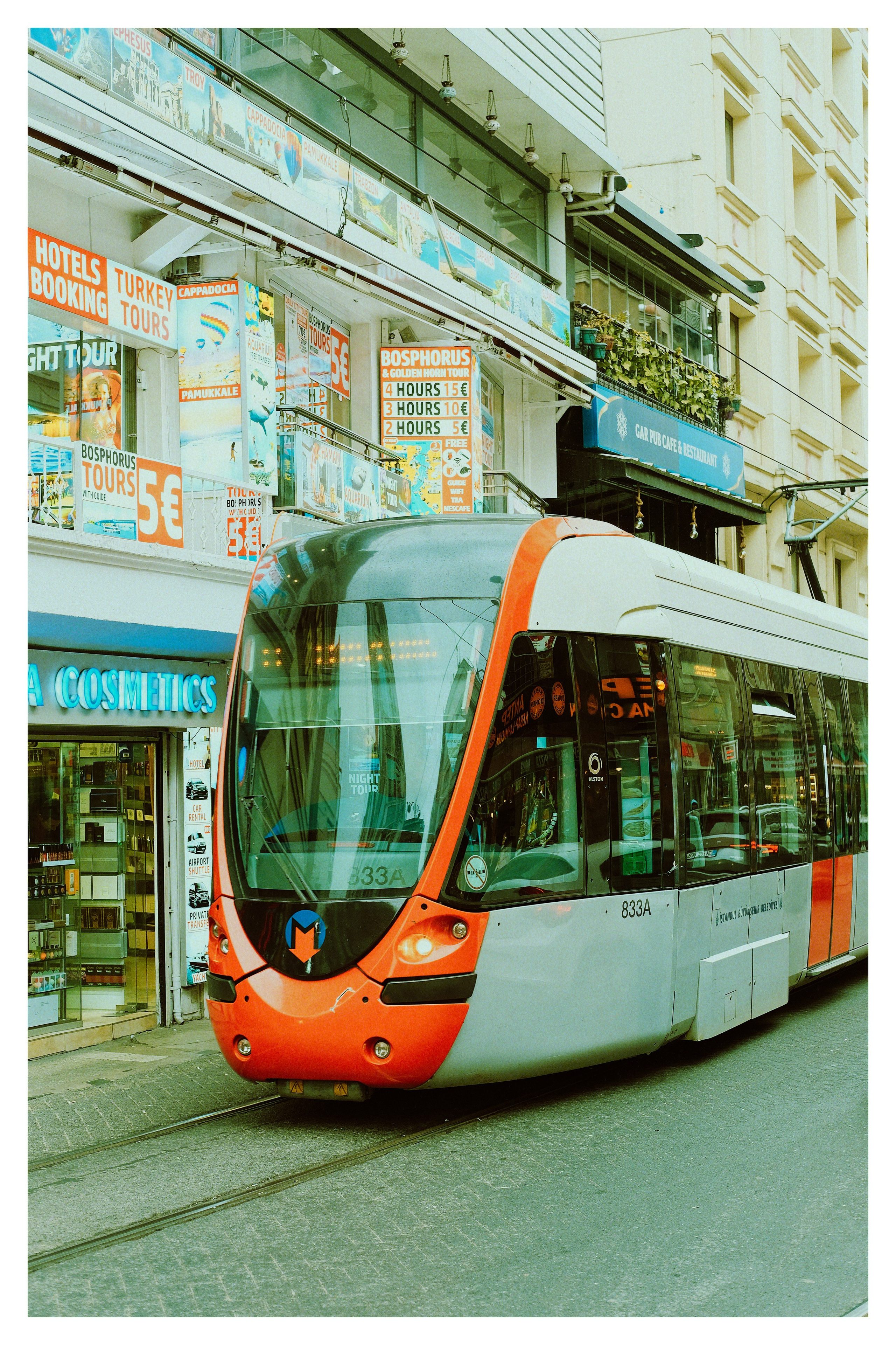 Istanbul | The Life of the Others 📸 | Street Photography Turkey 🇹🇷. 中国街头摄影 | The Streets of China Through My Eyes | 深圳