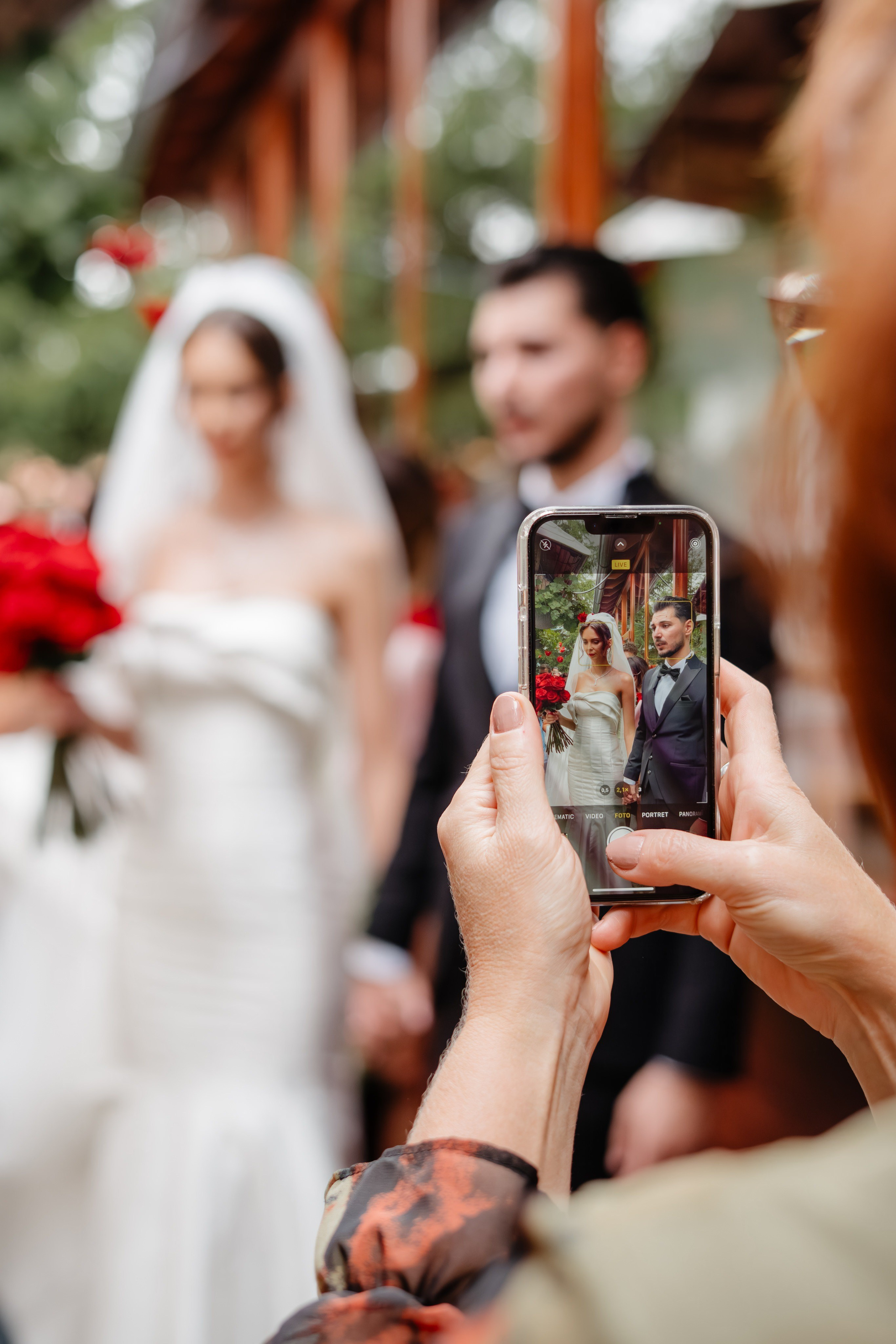 Povestea de nuntă a lui Anca și Dragoș în Bacău | Fotografie de Eveniment. Raw Studio. Fotograful tau de nunta!