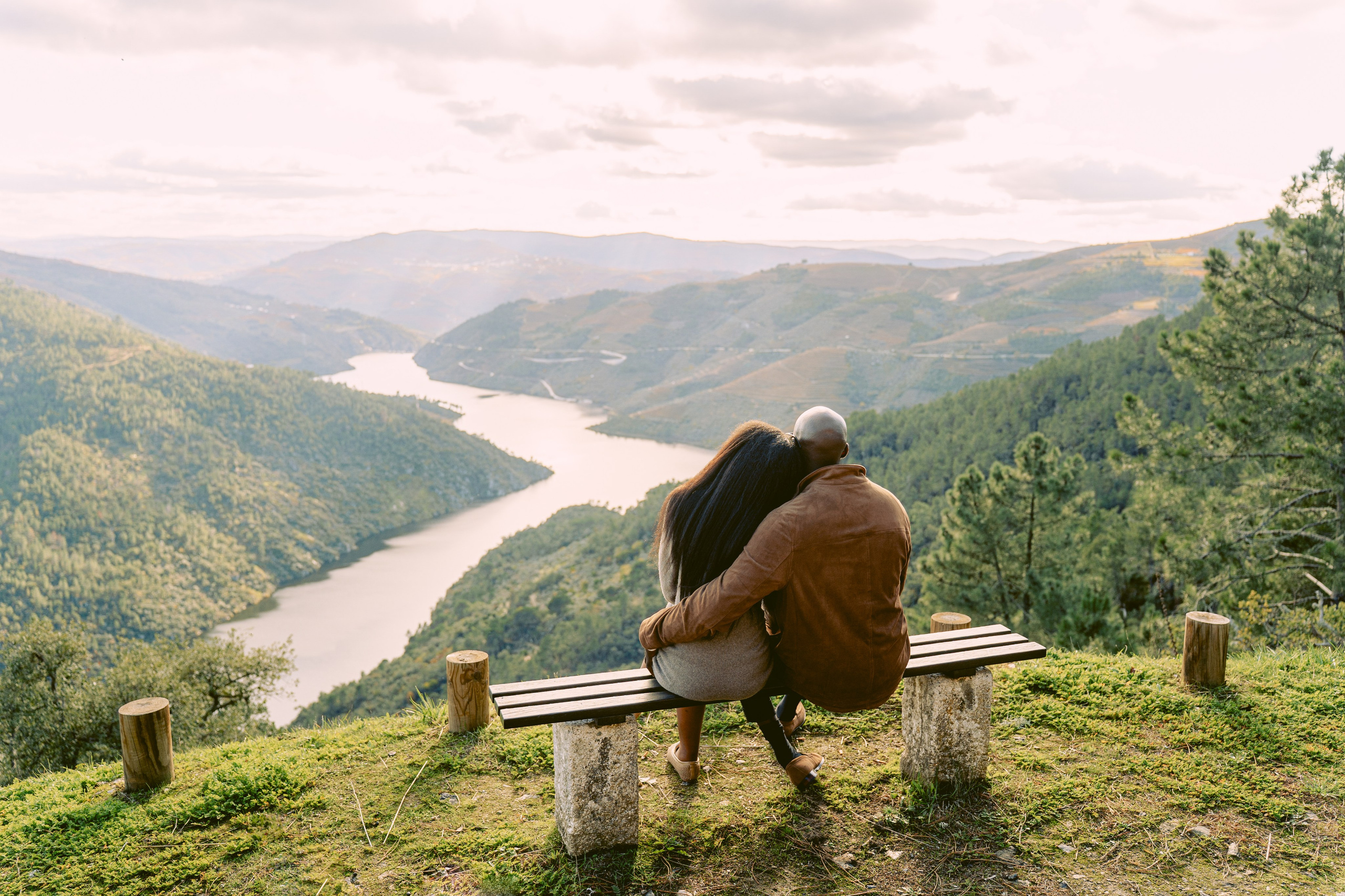 Proposal at Miradouro do Ujo | Douro Valley Proposal Spot