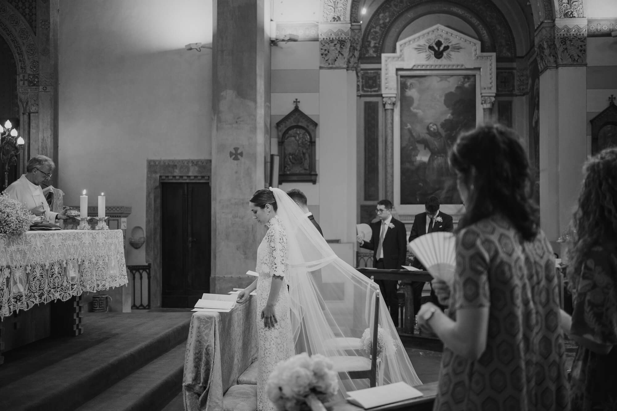 Boda en San Calimero, Milán | El Velo Blanco. El Velo Blanco I Fotógrafos de Bodas