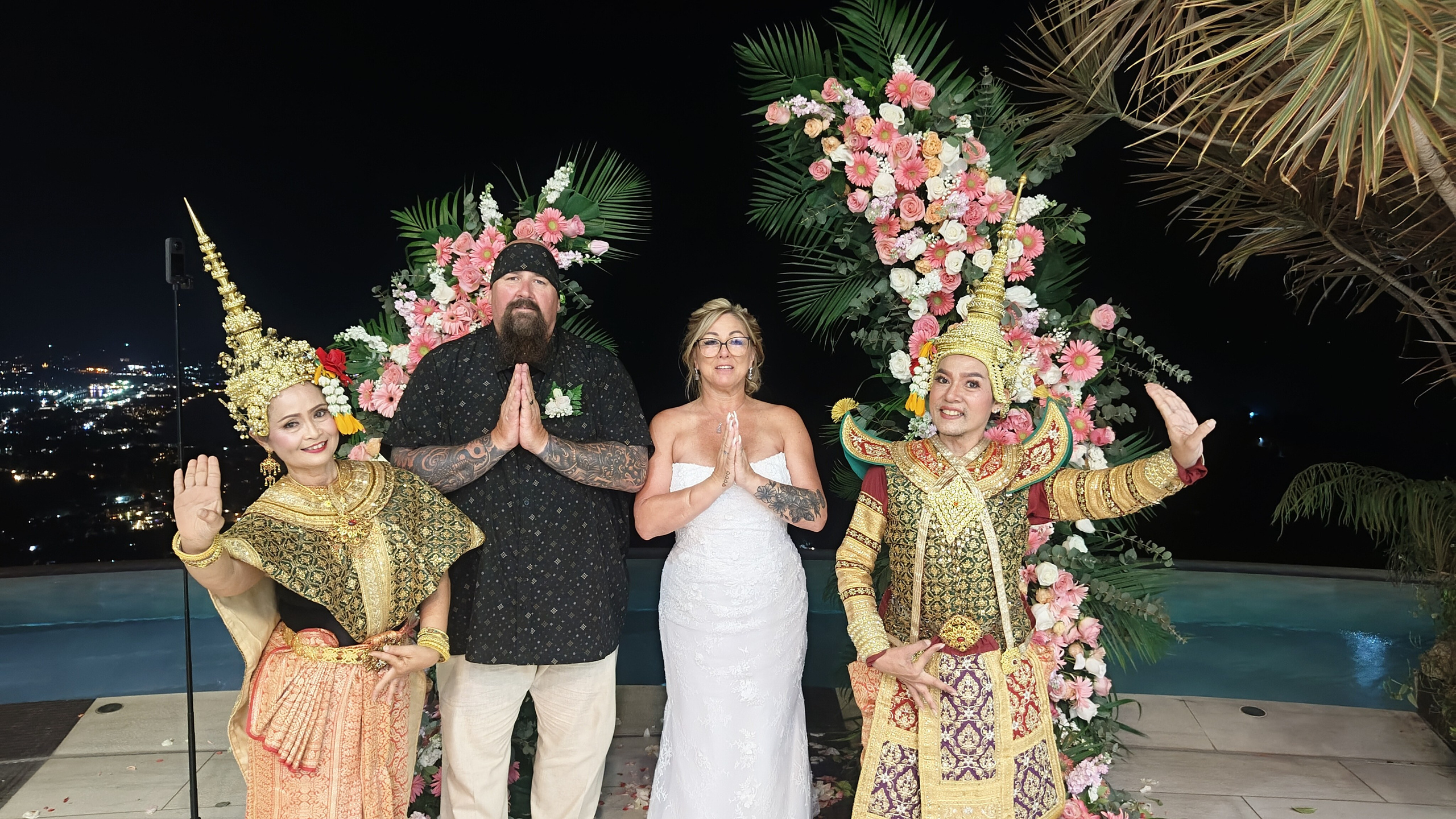 Entertainment. Mariage à Koh Samui, en Thaïlande. Whatsapp: +66 94 3 650 301