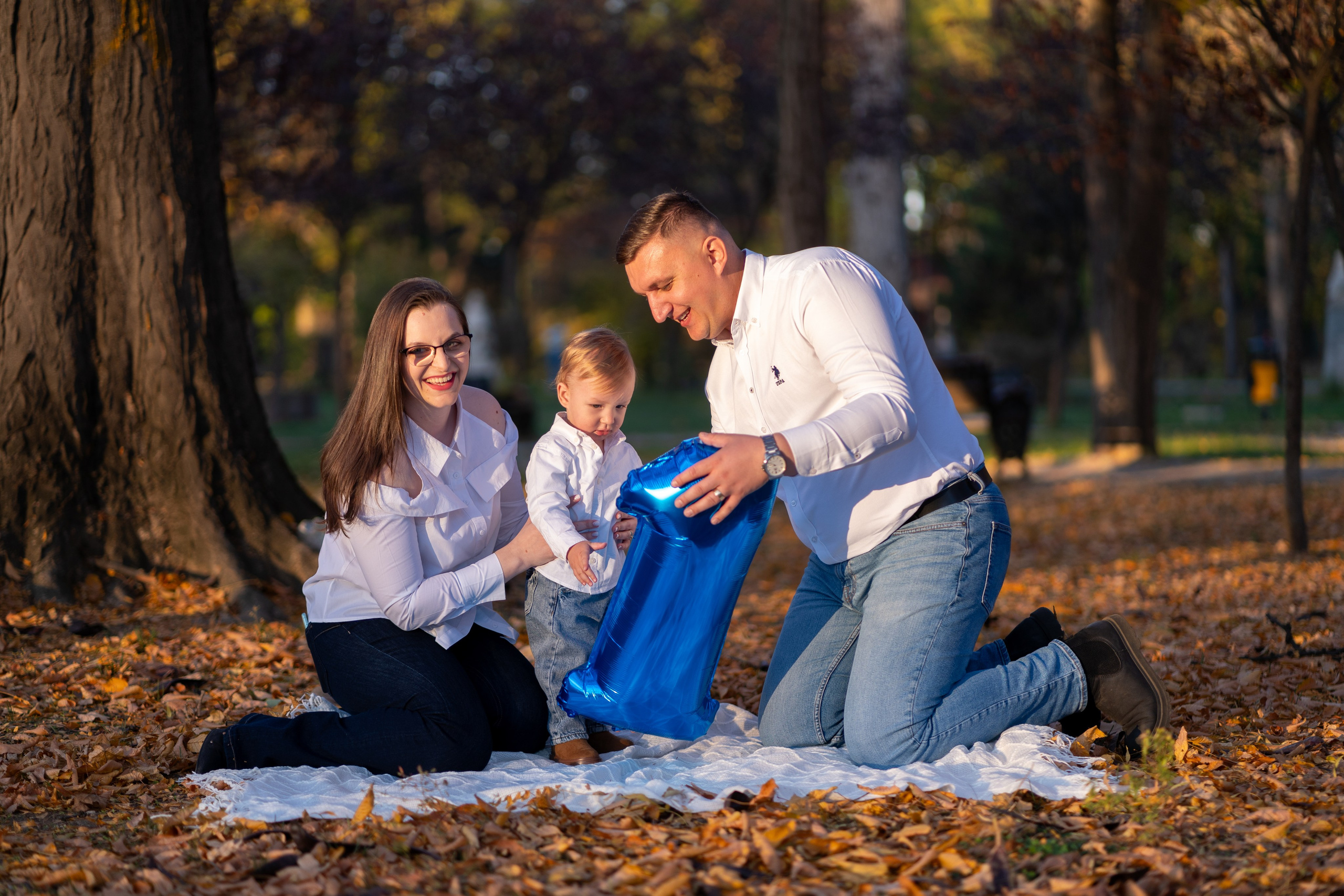 Smash the cake. Fotograf evenimente, fotograf nunta, fotograf botez