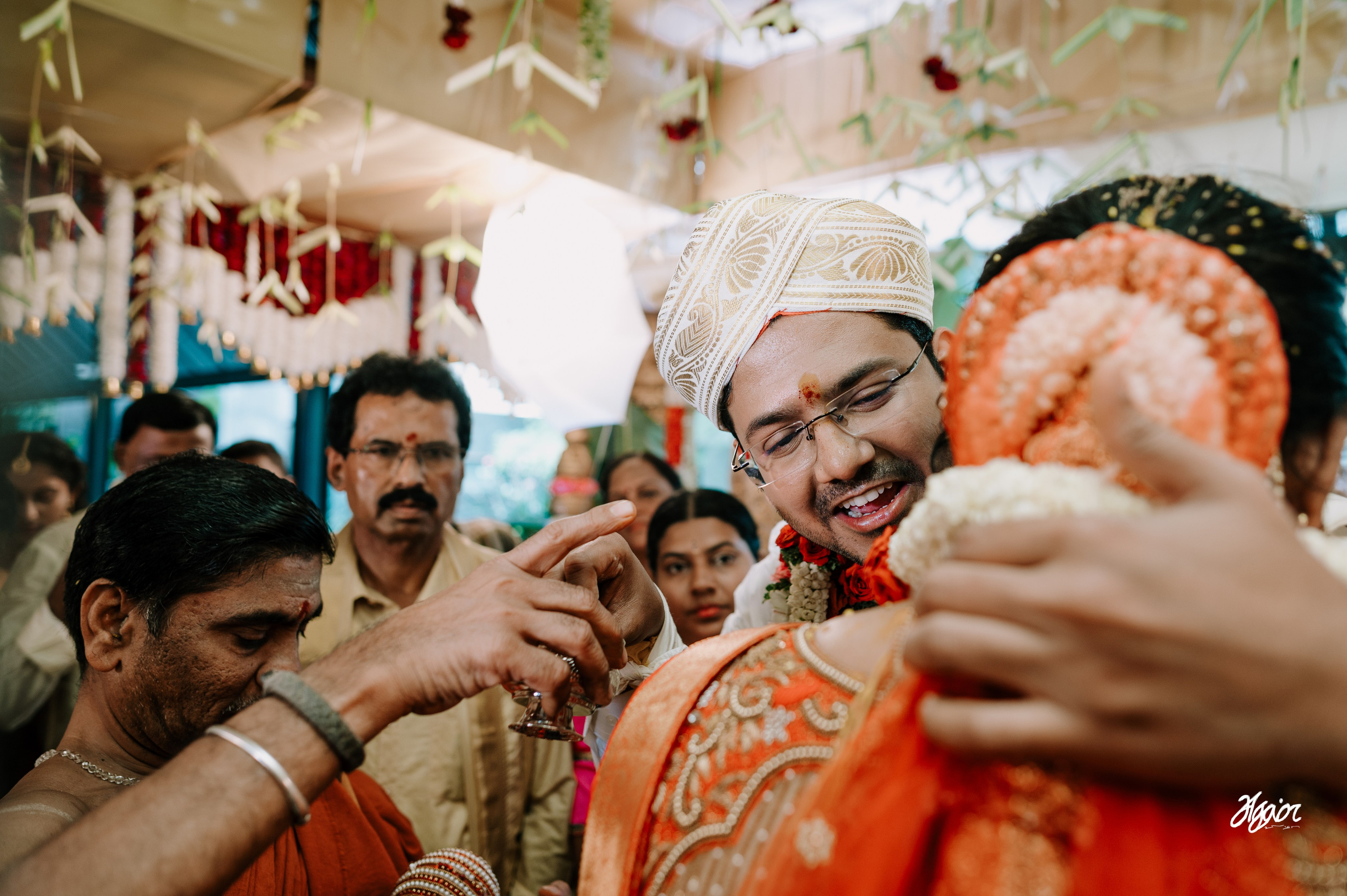 A Three-Day Bangalore Wedding Story | Emotional South Indian Wedding at KBL Saarang. Agam Vizha