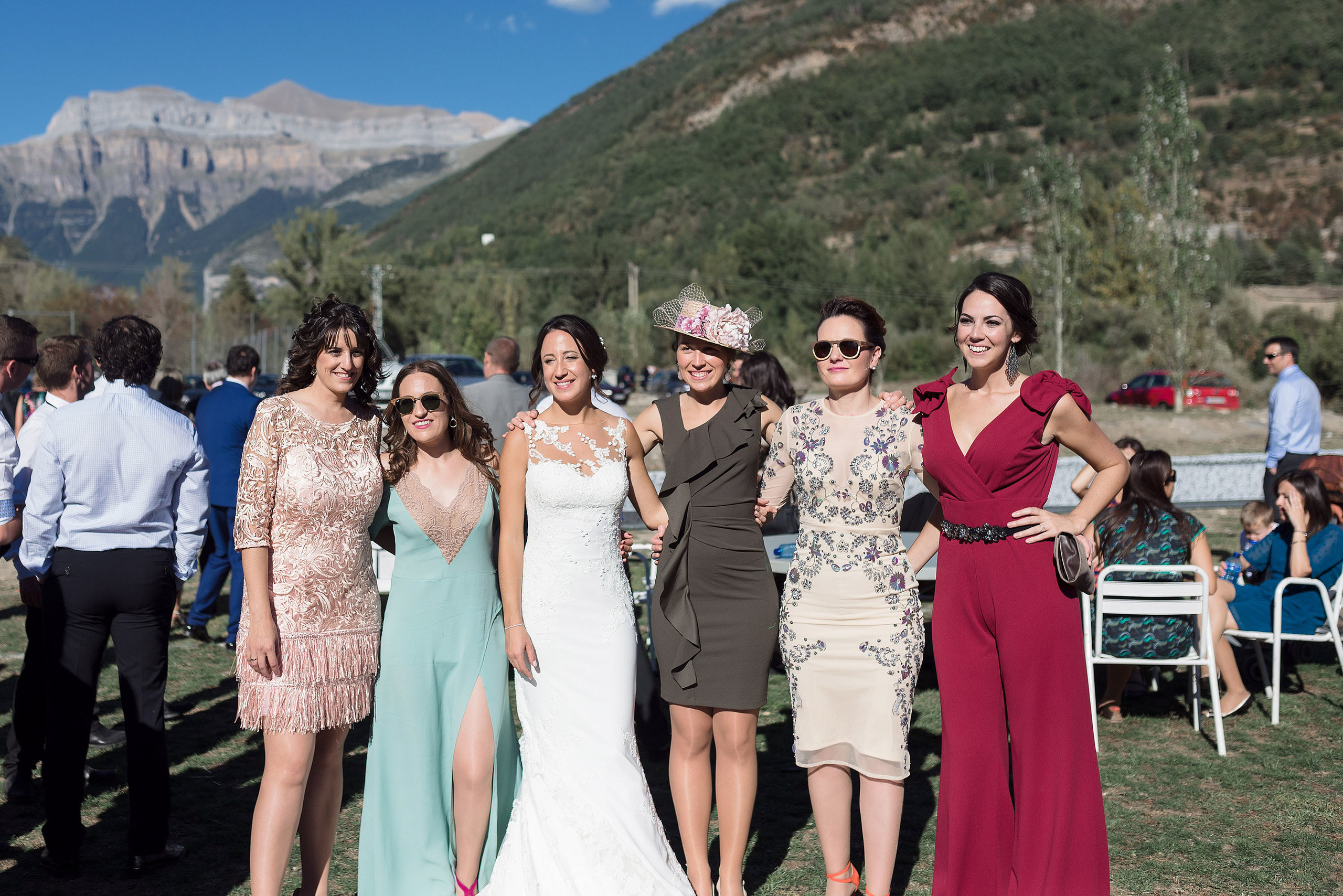 boda amigos Broto