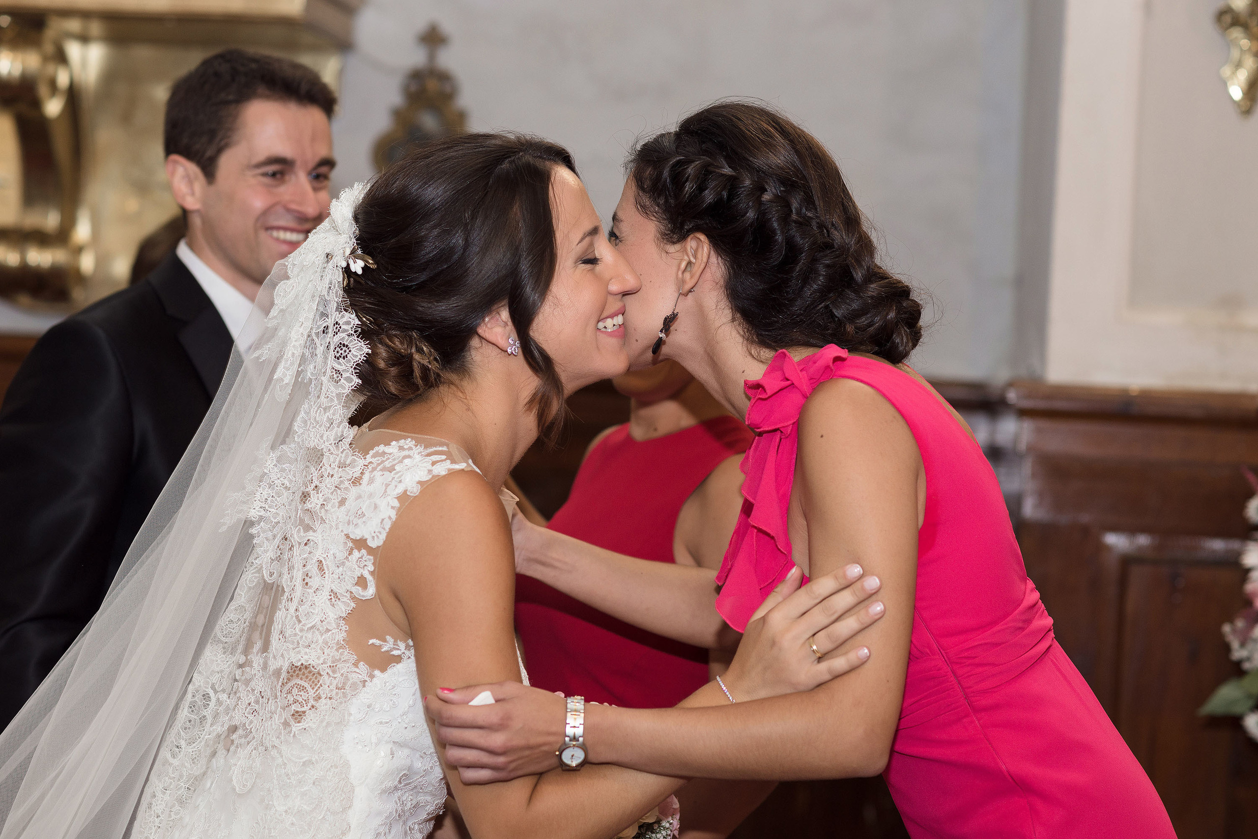 Boda Broto - Iglesia de Sarvise - Fotosesion Ordesa - Vanesa y Manuel. PIXLOVE - Fotógrafos de bodas Huesca Pirineos Zaragoza