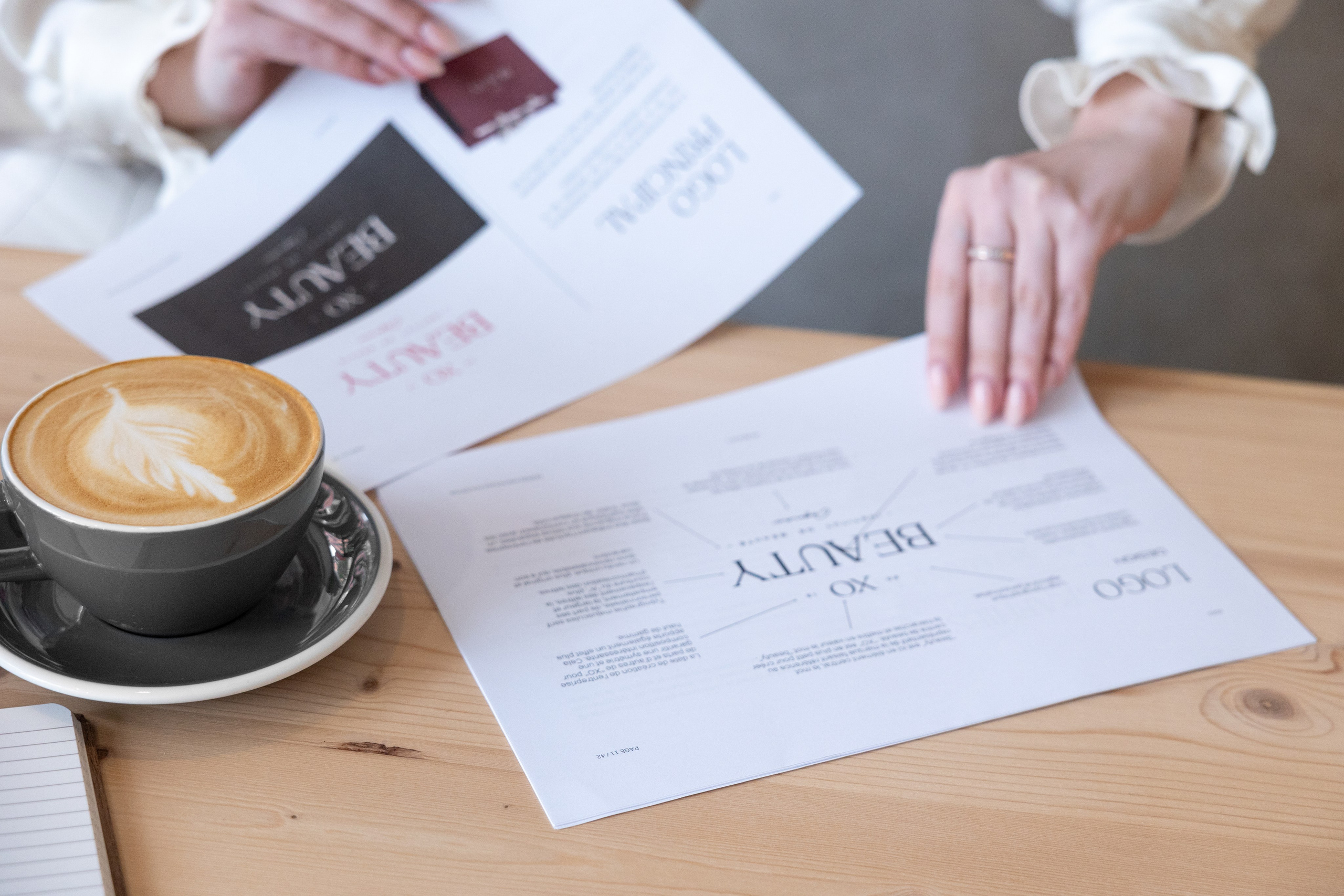 Locations for the personal Brand photoshoot in Toulouse. Eugénie Smirnova — your photographer in Toulouse and southwest France