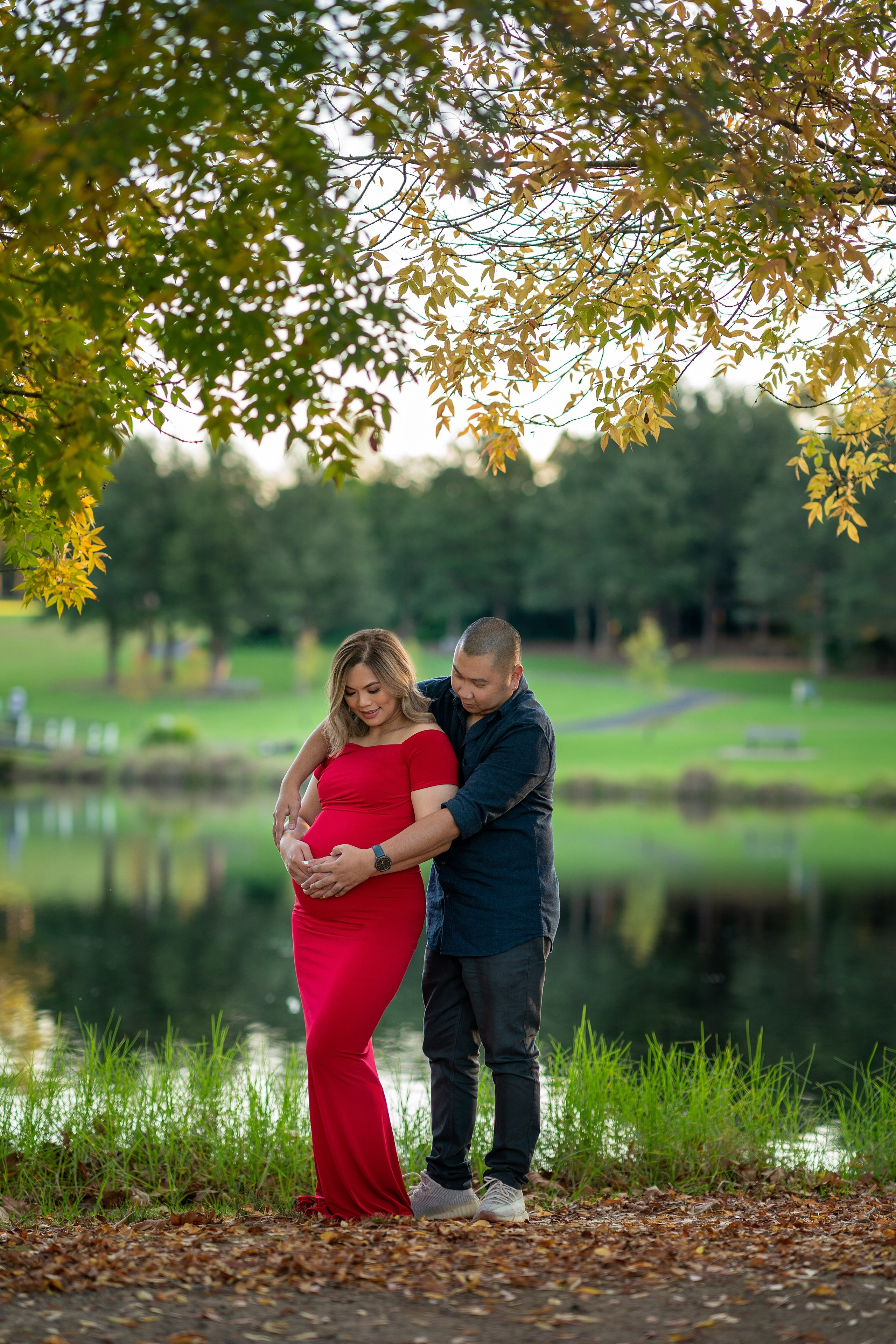 Best Maternity pregnancy photographer in Sydney, park photo shoot