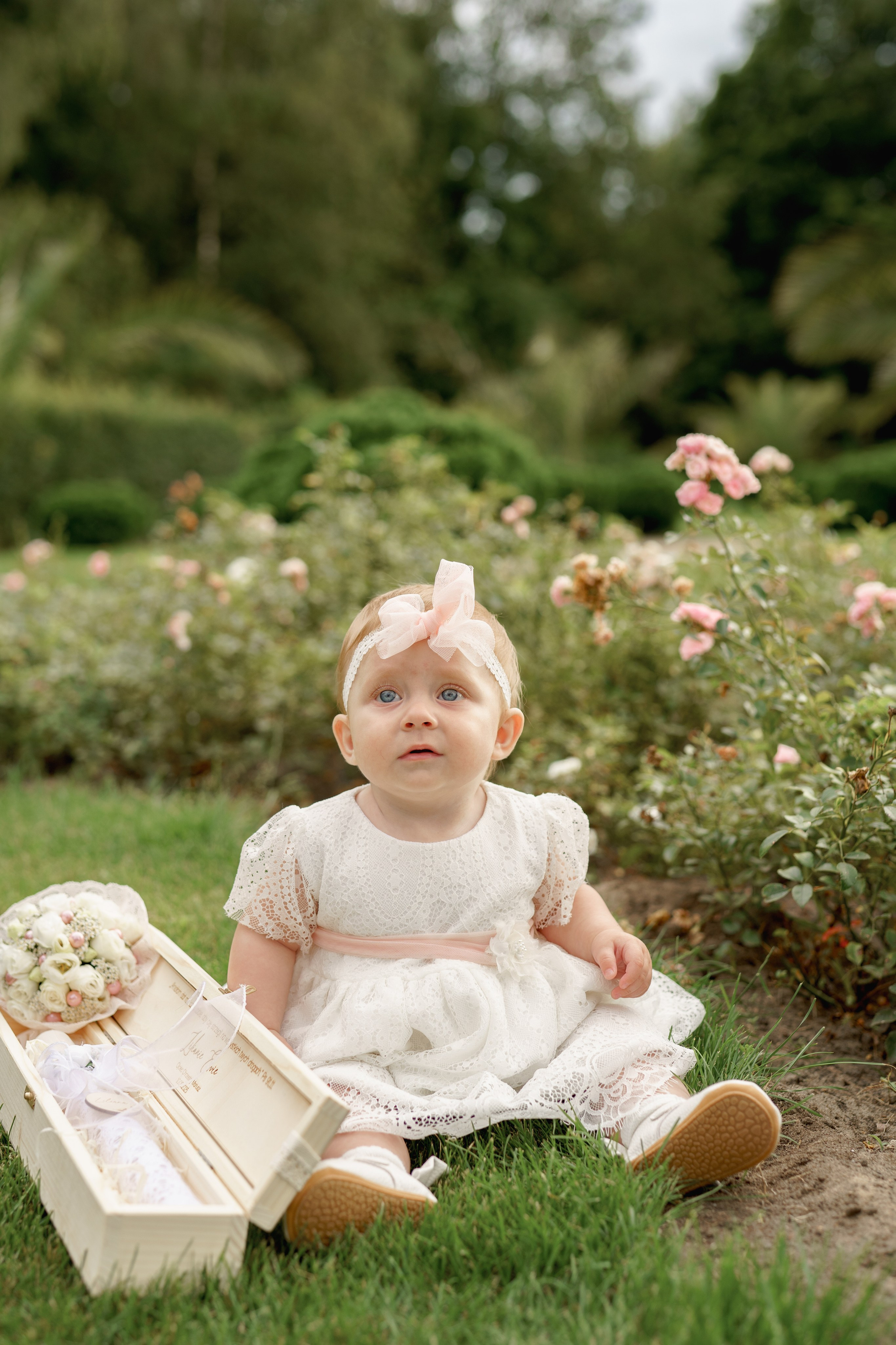 Reportaż z okazji Chrztu Świętego w Łodzi. Fotograf Łódź - sesja ciążowa, noworodkowa, dziecięca. Studio w Łodzi
