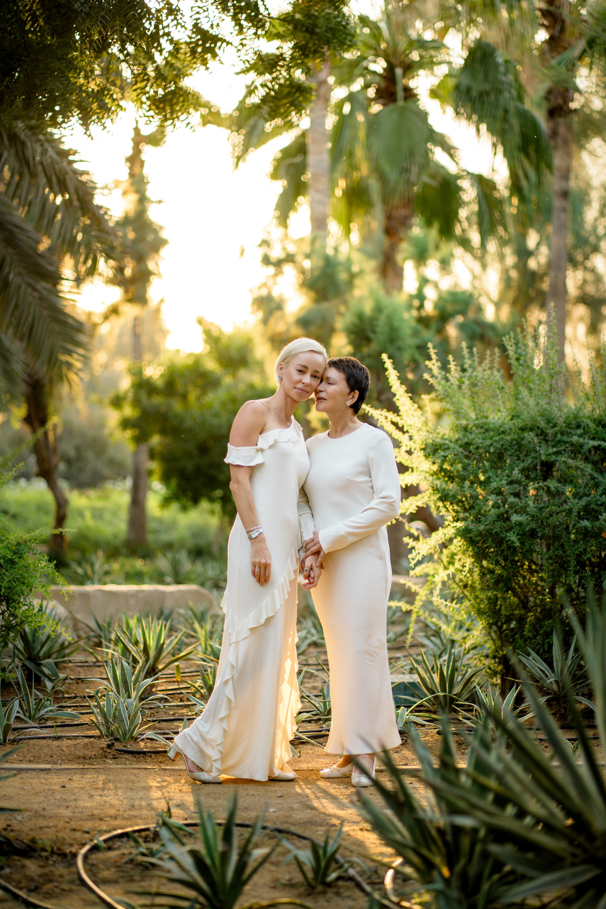 Photographer in Abu Dhabi capturing natural family moments