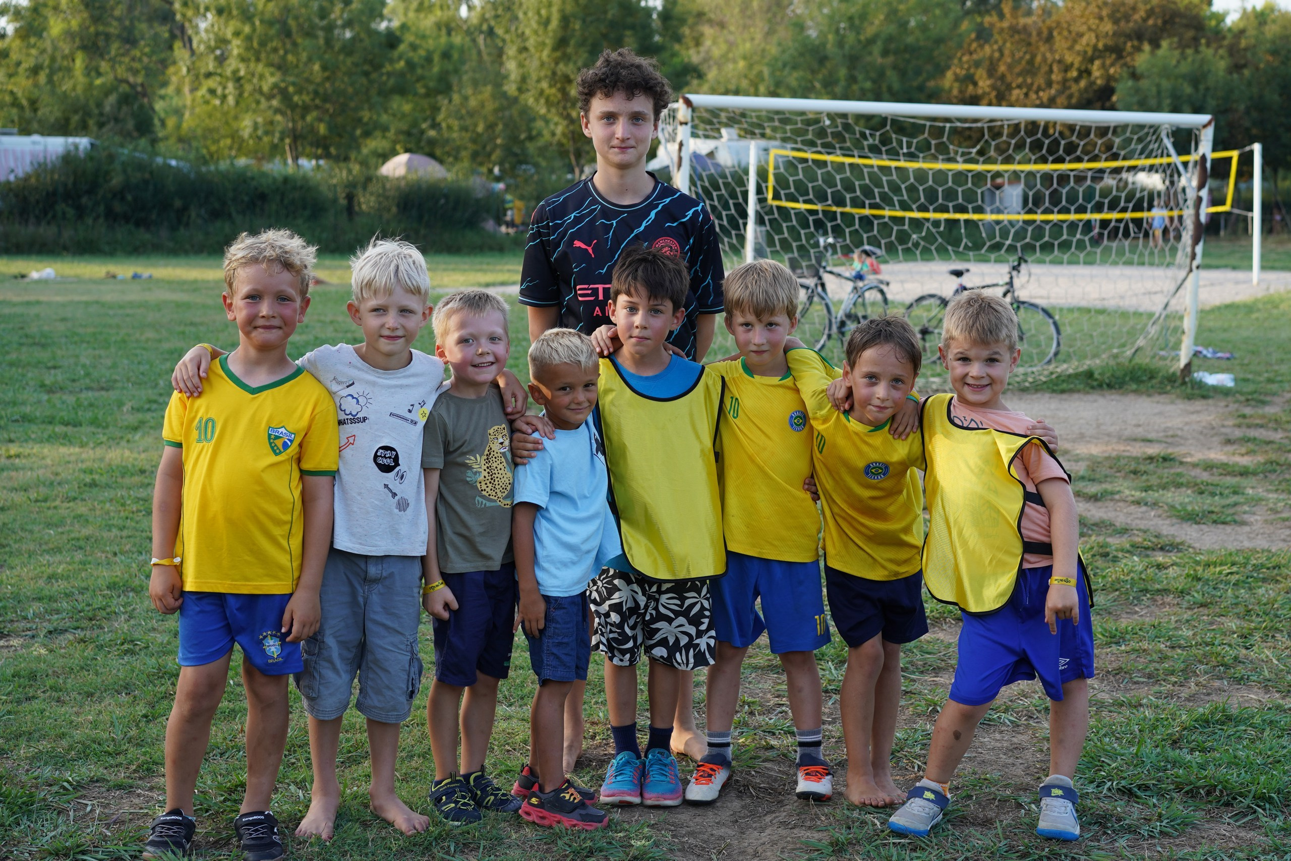 NEW РОДИТЕЛЬ И ПОДРОСТОК. Семейные лагеря в Европе с Ниной Янечковой и Ириной Зиновьевой