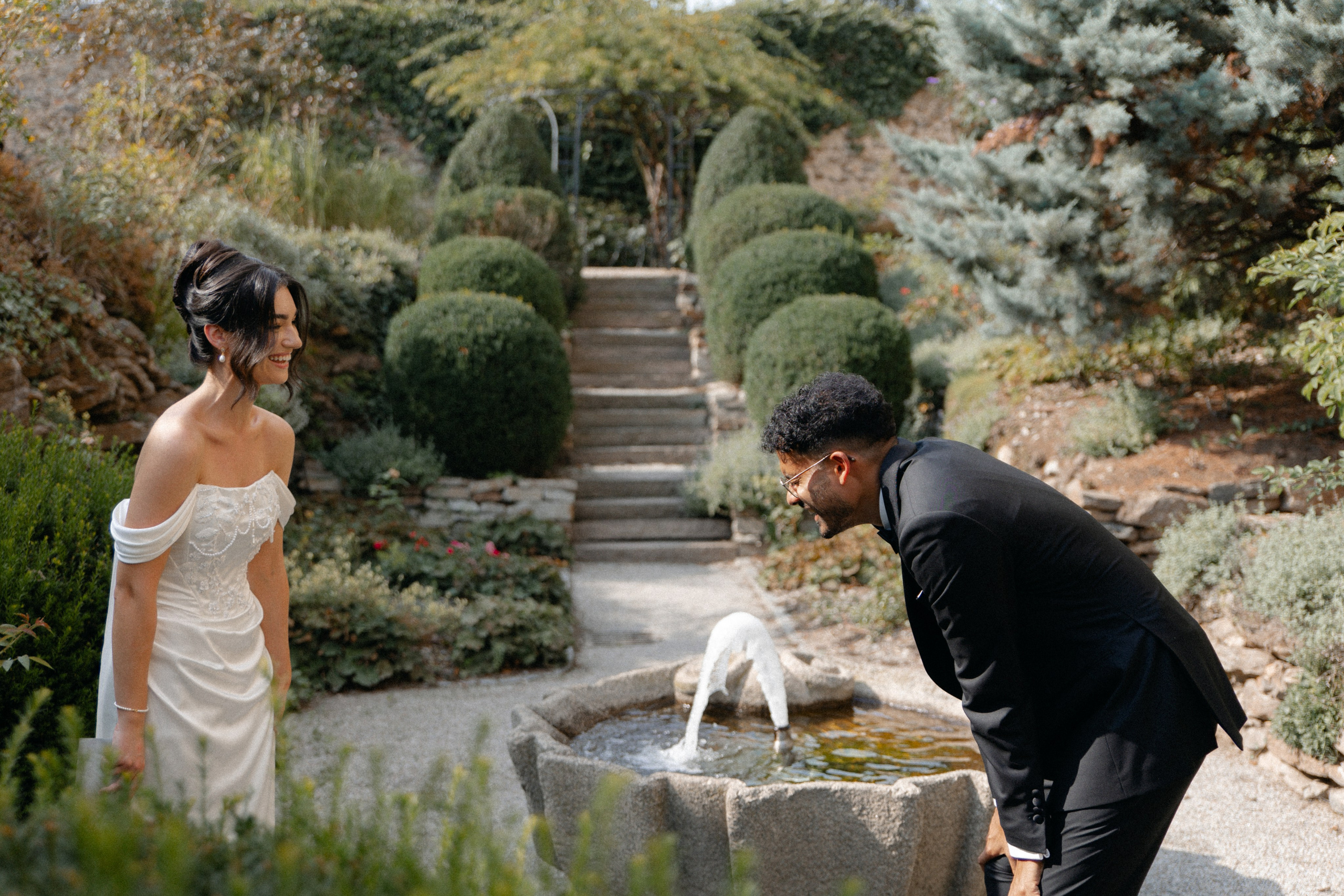 Elegant Castle Wedding in Austria | Alwin & Ruth’s Fairytale Celebration. Wedding photographer and videographer based in Timisoara, Romania