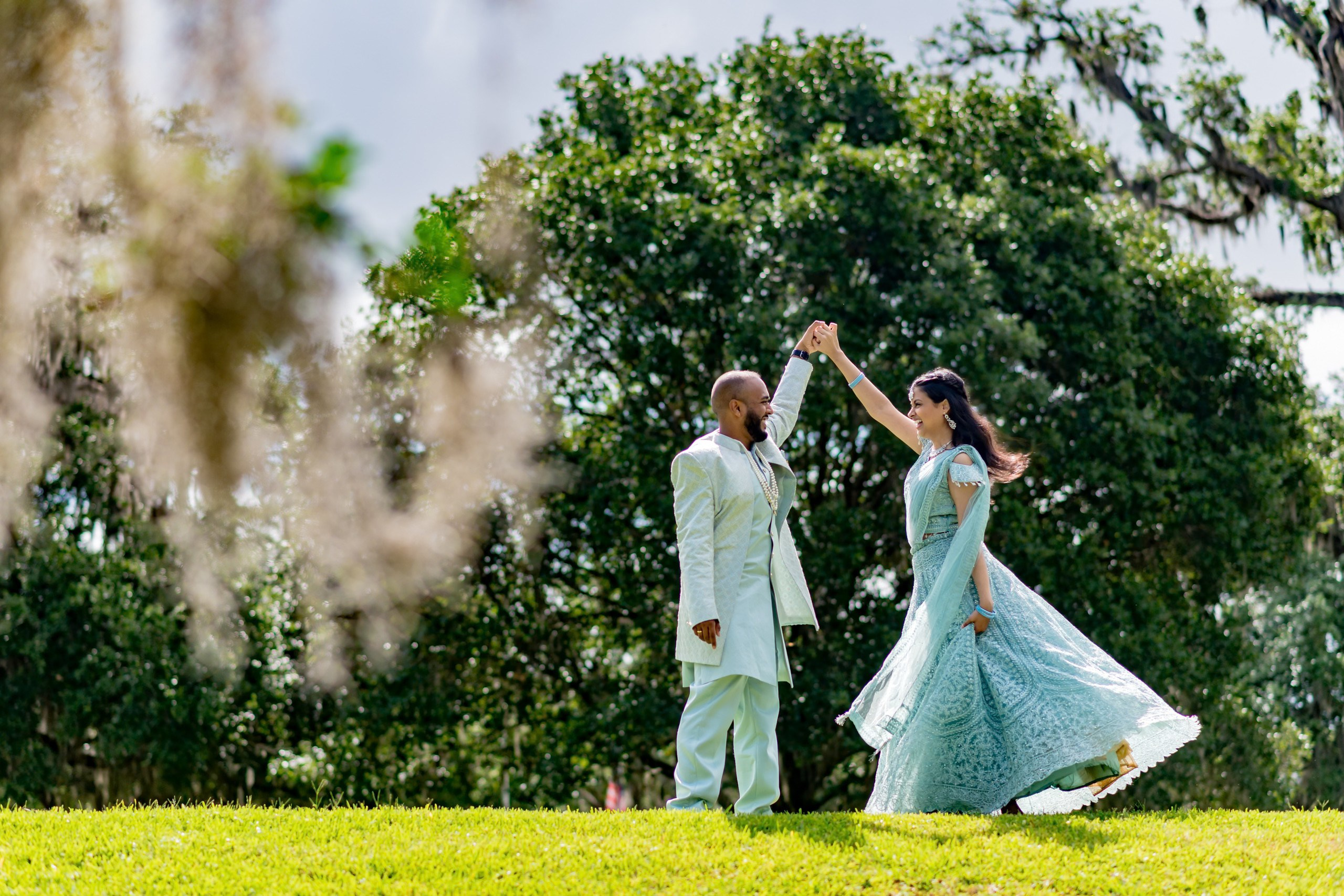 Love Meets Tenderness in the Heart of Orlando — Engagement Session — Leu Gardens. Wedding photographer in Orlando, Boston & New York Anderson Marques