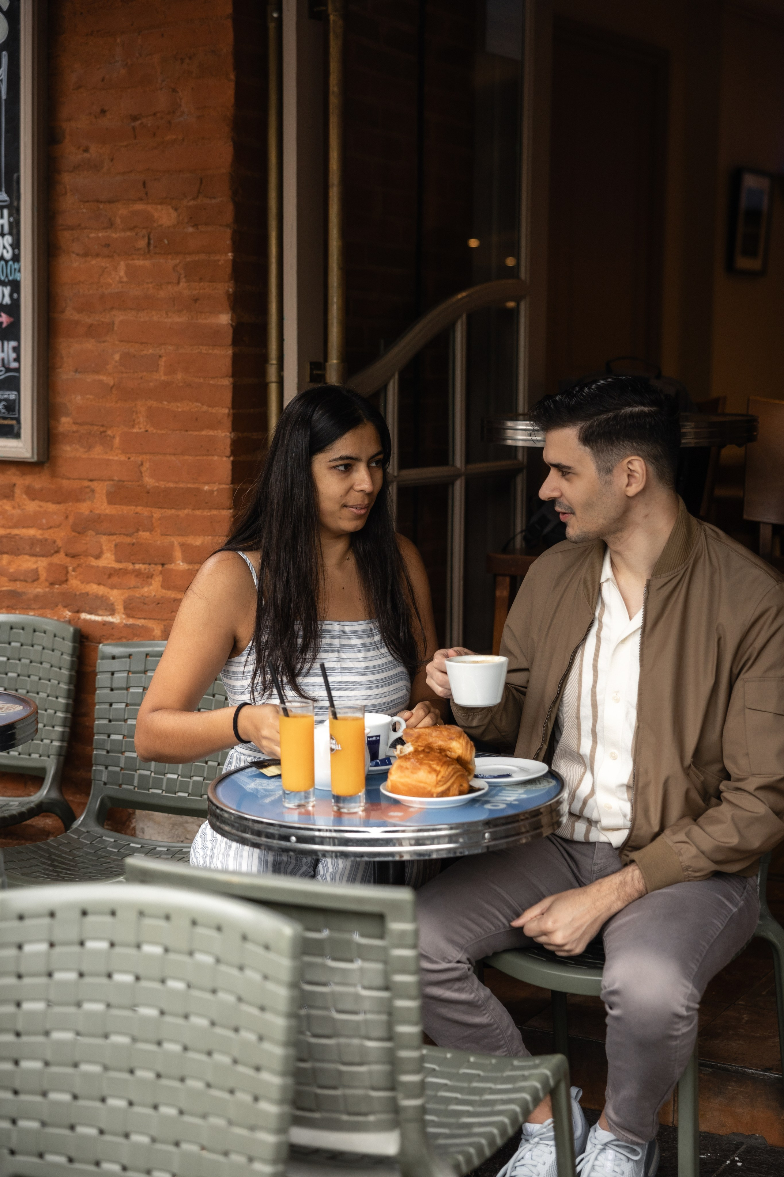 Surprise Engagement Session in Toulouse — Matt & Megha’s Unforgettable Moment. Eugénie Smirnova — your photographer in Toulouse and southwest France