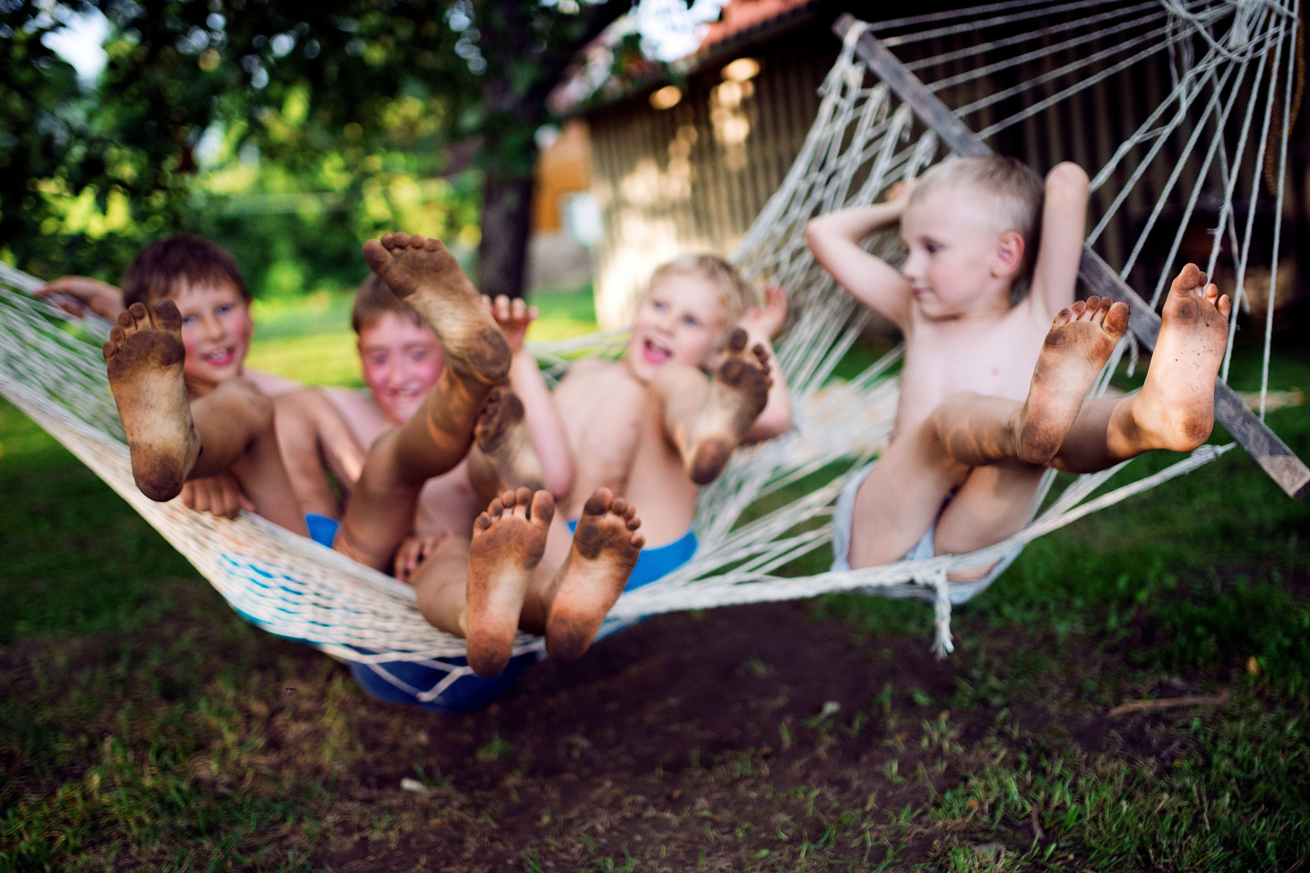 Nėštumo, laukimo, šeimos, vaikų, porų fotosesija fotografavimas. Šeimos fotografas Vilnius Trakai kaina fotografė personal.lt photogrpahy kainos šeima, vaikai profesionali natūrali meninė reportažinė klasikinė fotosesija gamtoje namuose