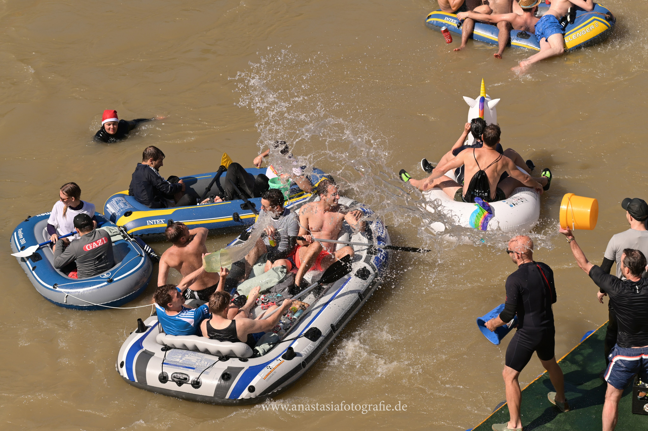 Nabada Ulm 2025. Newbornfotograf Kinderfotograf Ulm Familienfotograf Anastasia Neu-Ulm