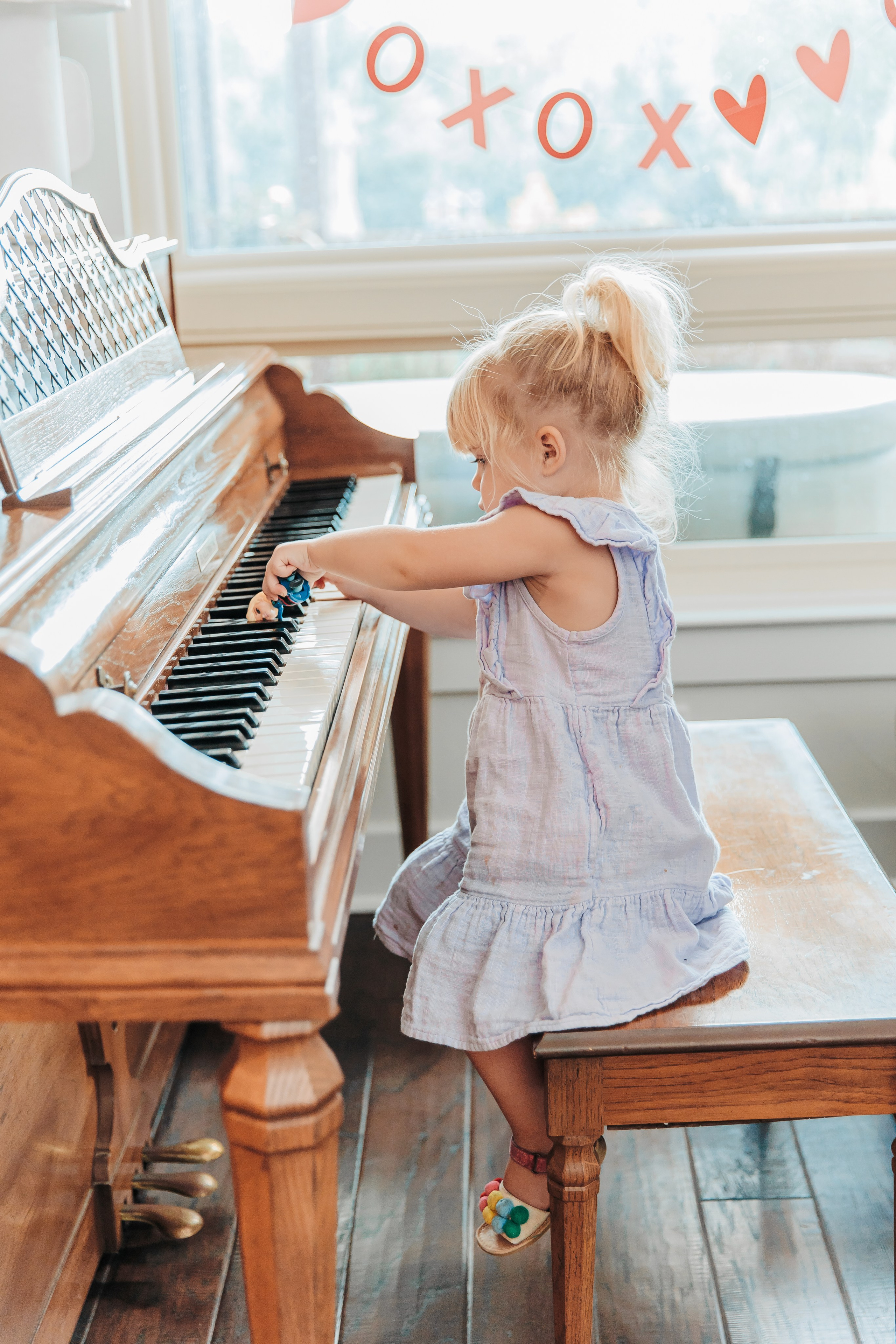 HAWK’S 1ST BIRTHDAY. AUSTIN, TEXAS. A FRIENDS AND FAMILY GATHERING. Professional Photography in Austin, TX — Family, Newborn, Maternity