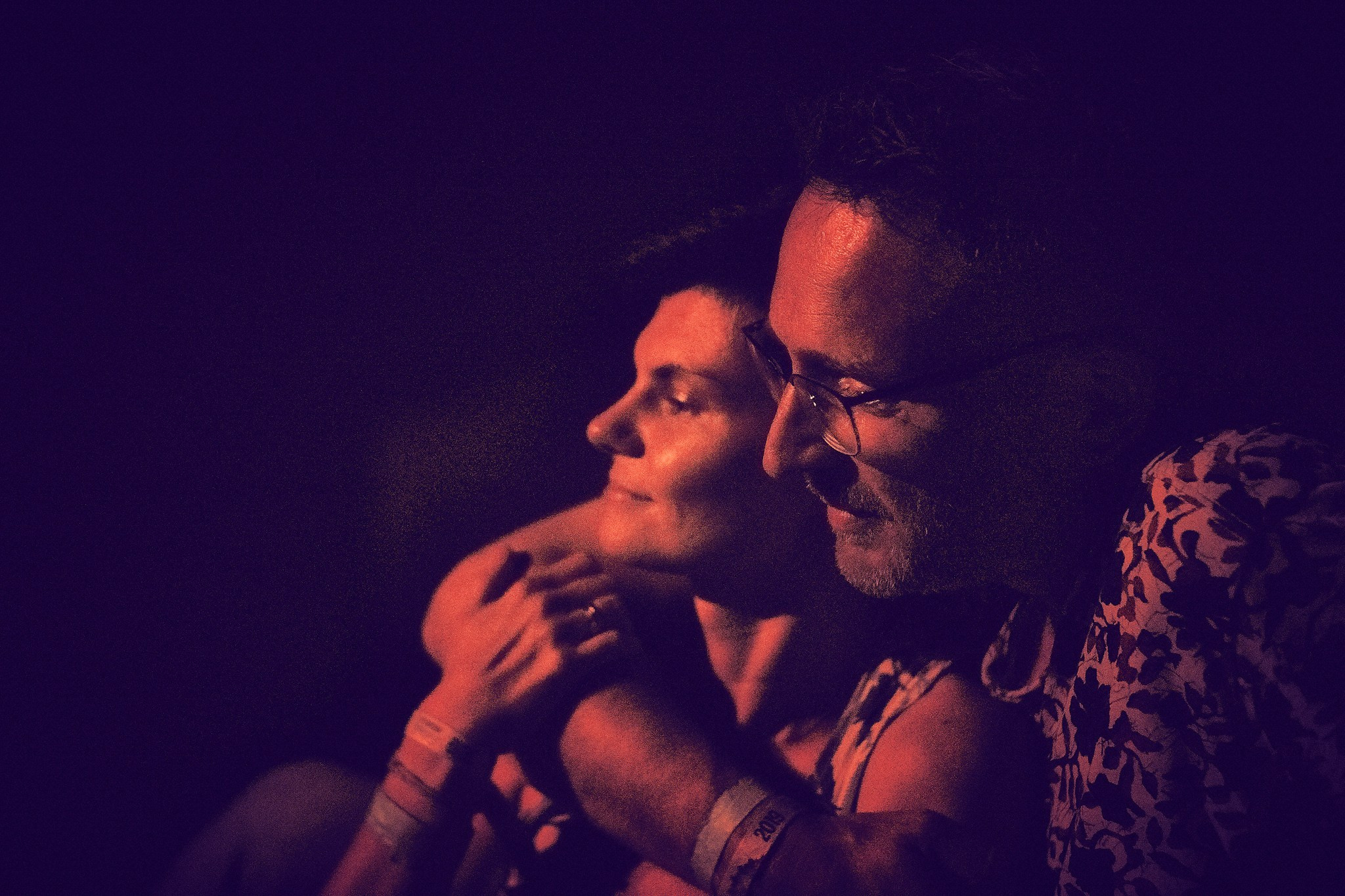 Portrety Ludzi, zrobione na Festiwalach Świadomościowych i Muzycznych: Dharma, ZIELONE KRĘGI, Wibracje, FRUŃ, Organic, Turkusowa Wyspa. Andriej Szypilow - Fotografia & Wideografia