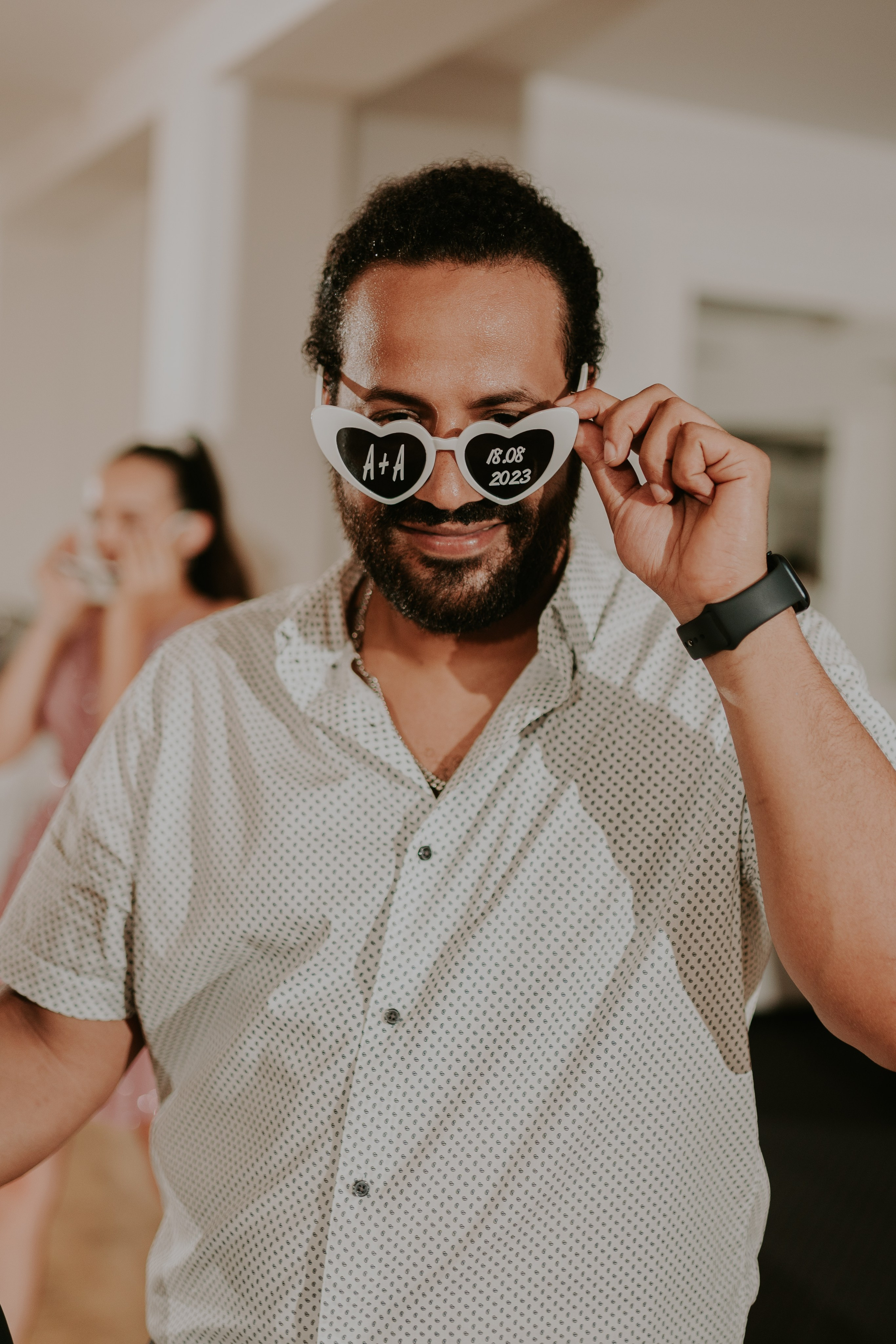 Dwór Wierzbno: plenerowy ślub pod wierzbą. Karkowskafoto - fotografia miłości