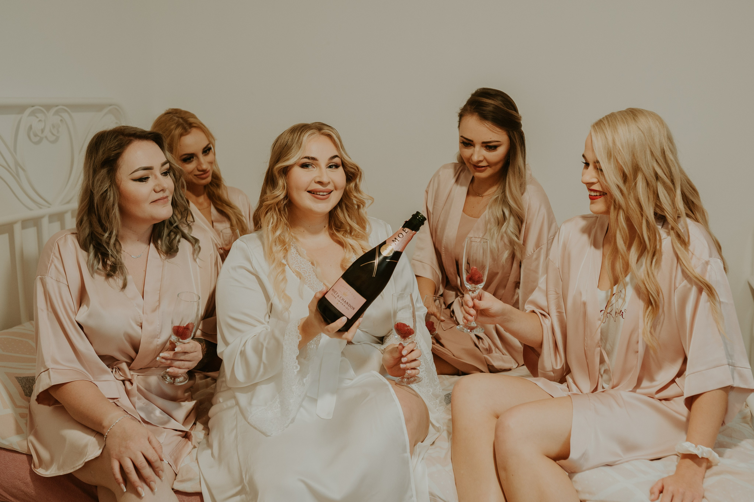 Trzy Drzewa: wspaniała uroczystość Wiktorii i Kamila. Karkowskafoto - fotografia miłości