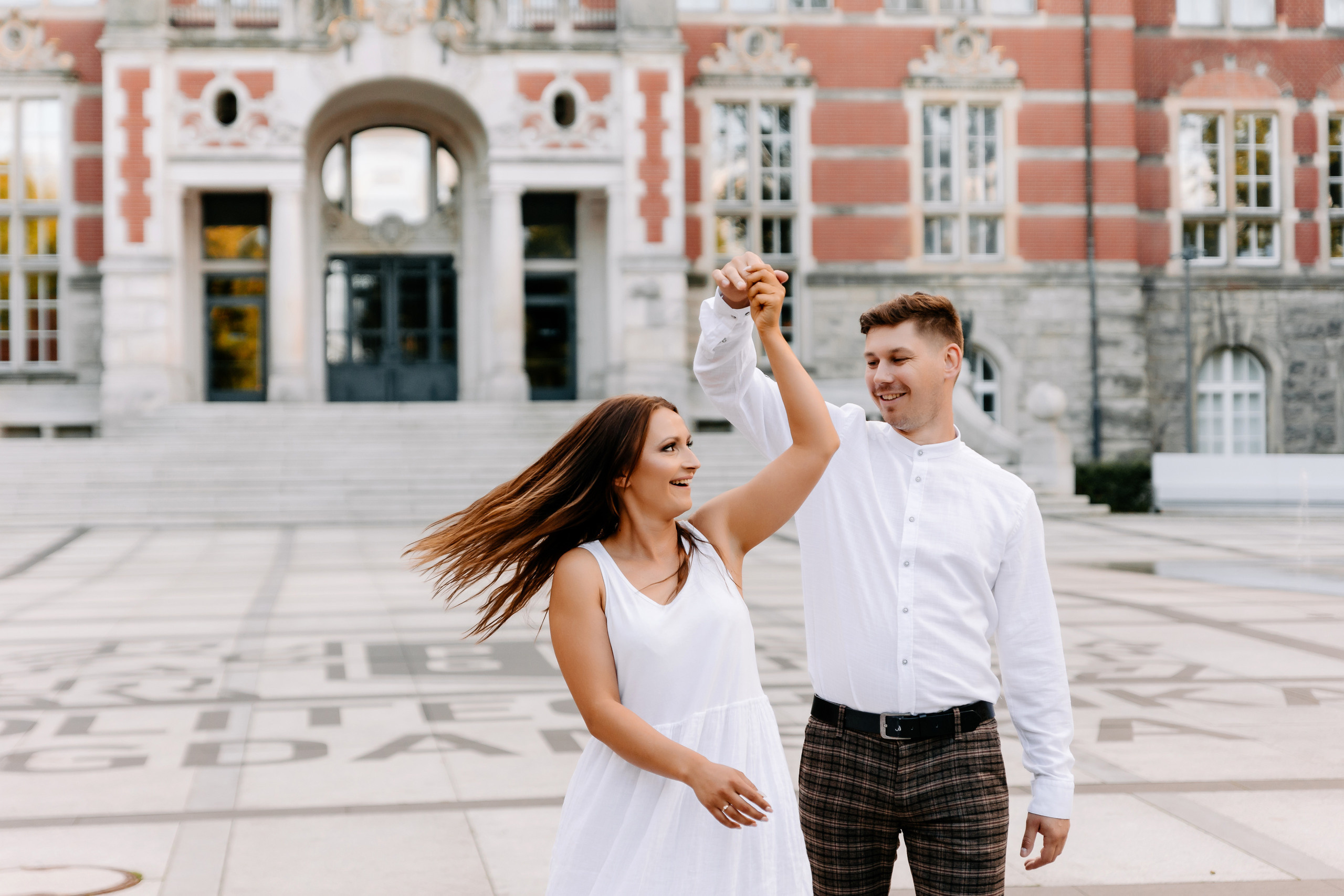 Kinga ♡ Radek. Fotograf Ślubny Warszawa - Sesje Biznesowe Rodzinne Eventy