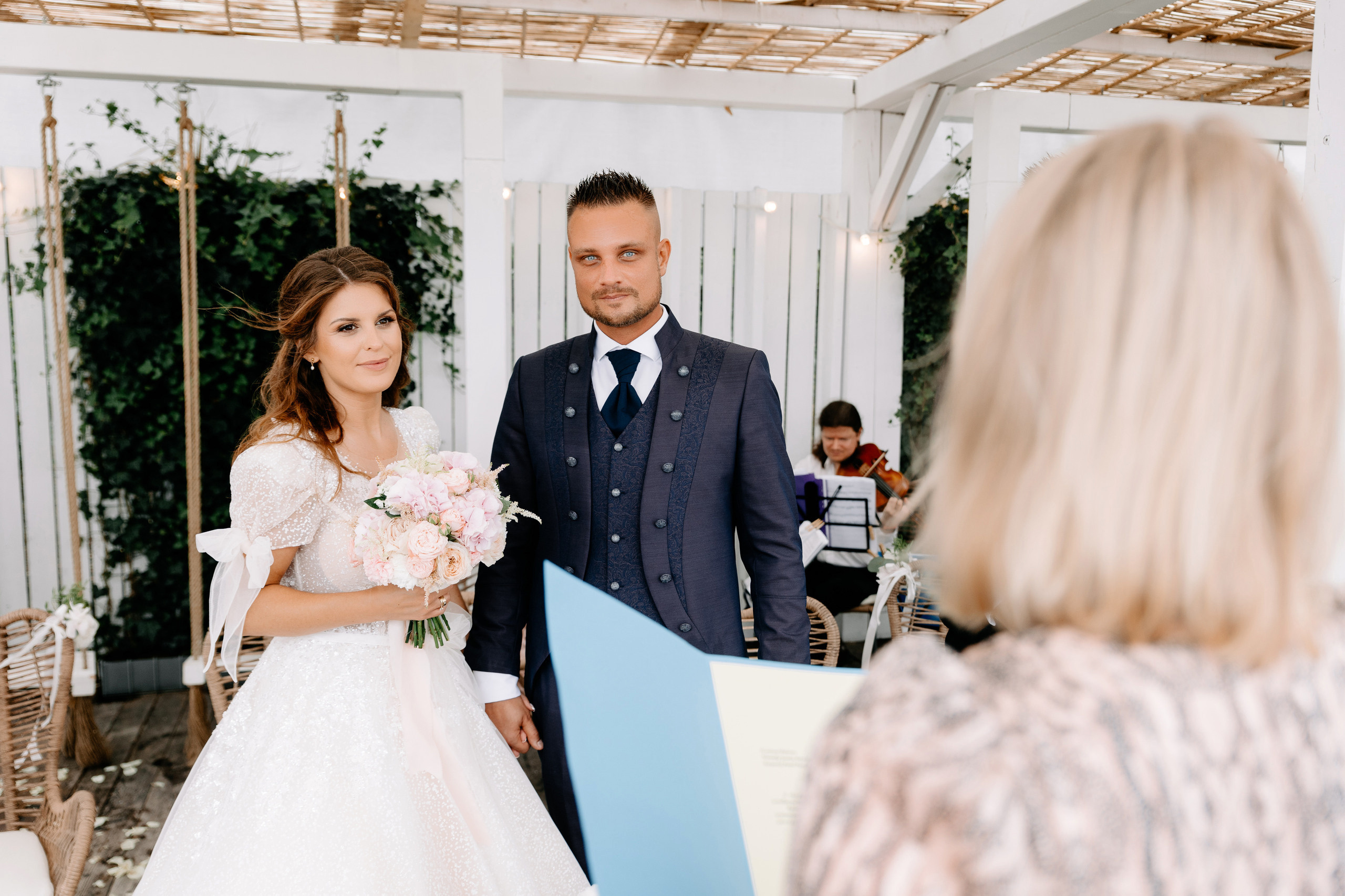 Ceremonia ślubna • Zdjęcia w kościele/USC. Fotograf Ślubny Warszawa - Sesje Biznesowe Rodzinne Eventy