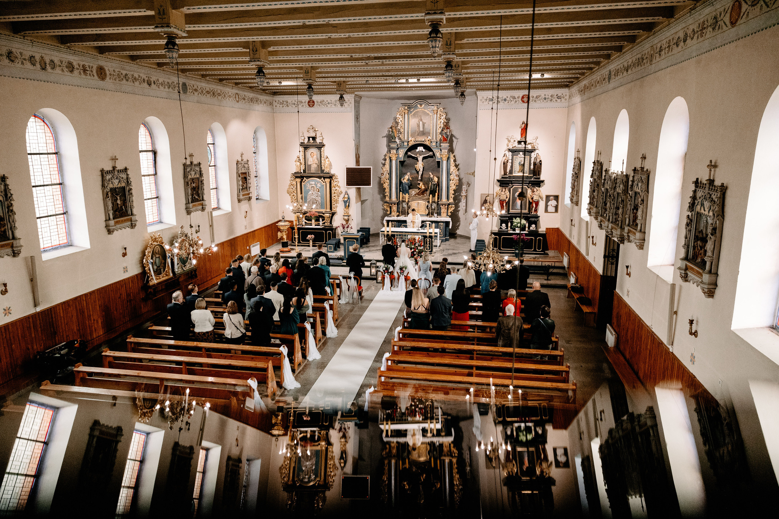 Ceremonia ślubna • Zdjęcia w kościele/USC. Fotograf Ślubny Warszawa - Sesje Biznesowe Rodzinne Eventy