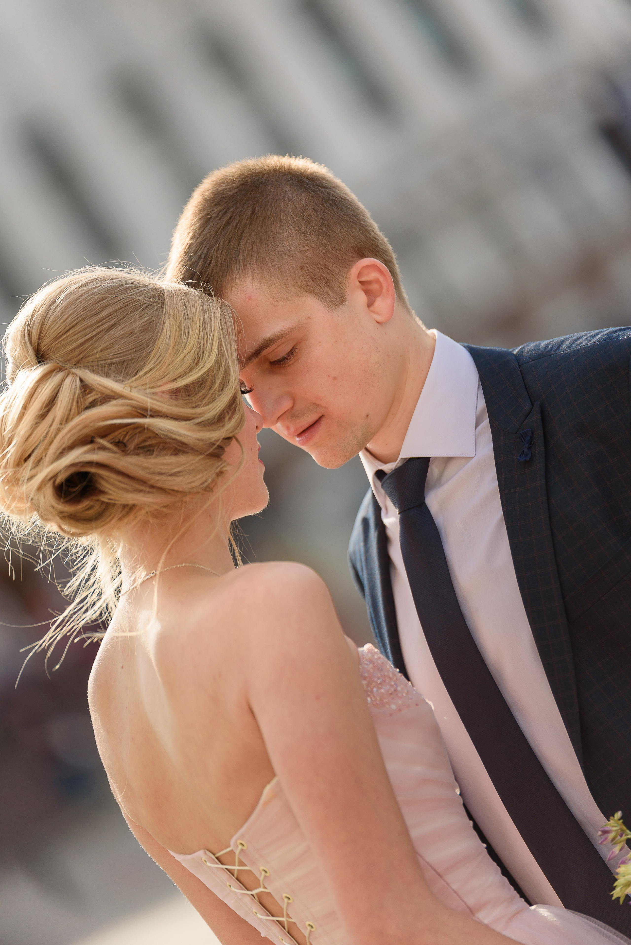 Летняя свадьба с выездной регистрацией. Семейный фотограф и фотограф новорожденных в Вильнюсе Ирина Беленкевич