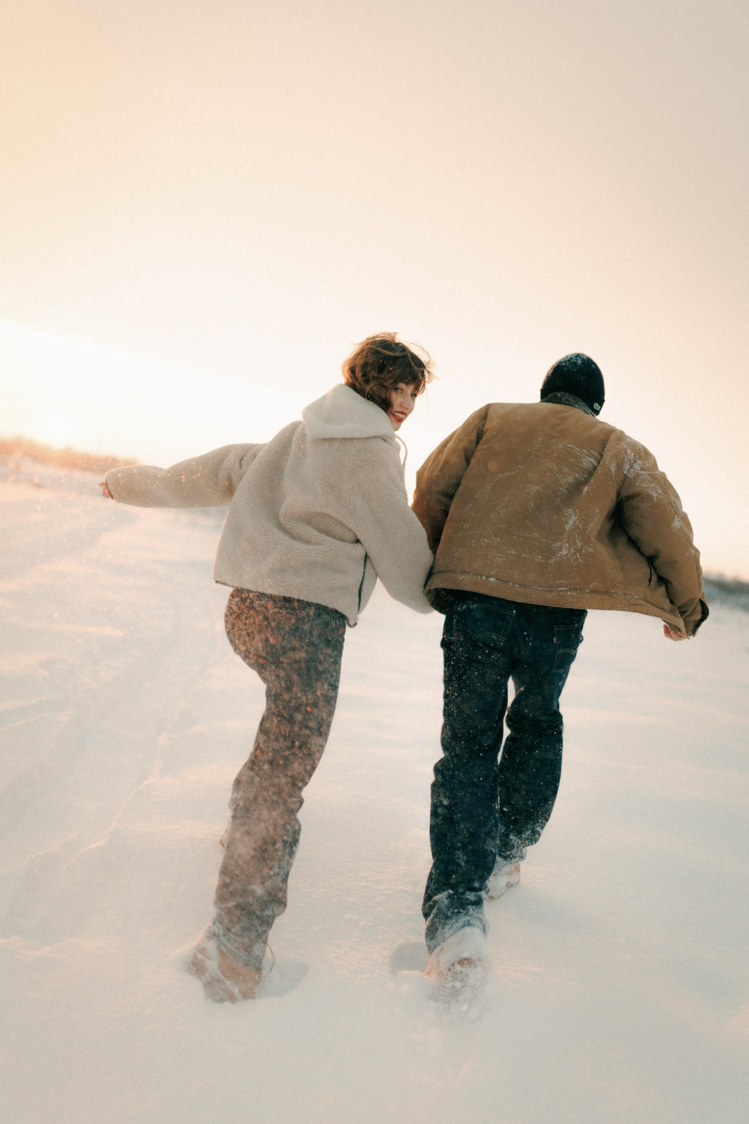 Snowy. Wedding photographer and videographer based in Timisoara, Romania