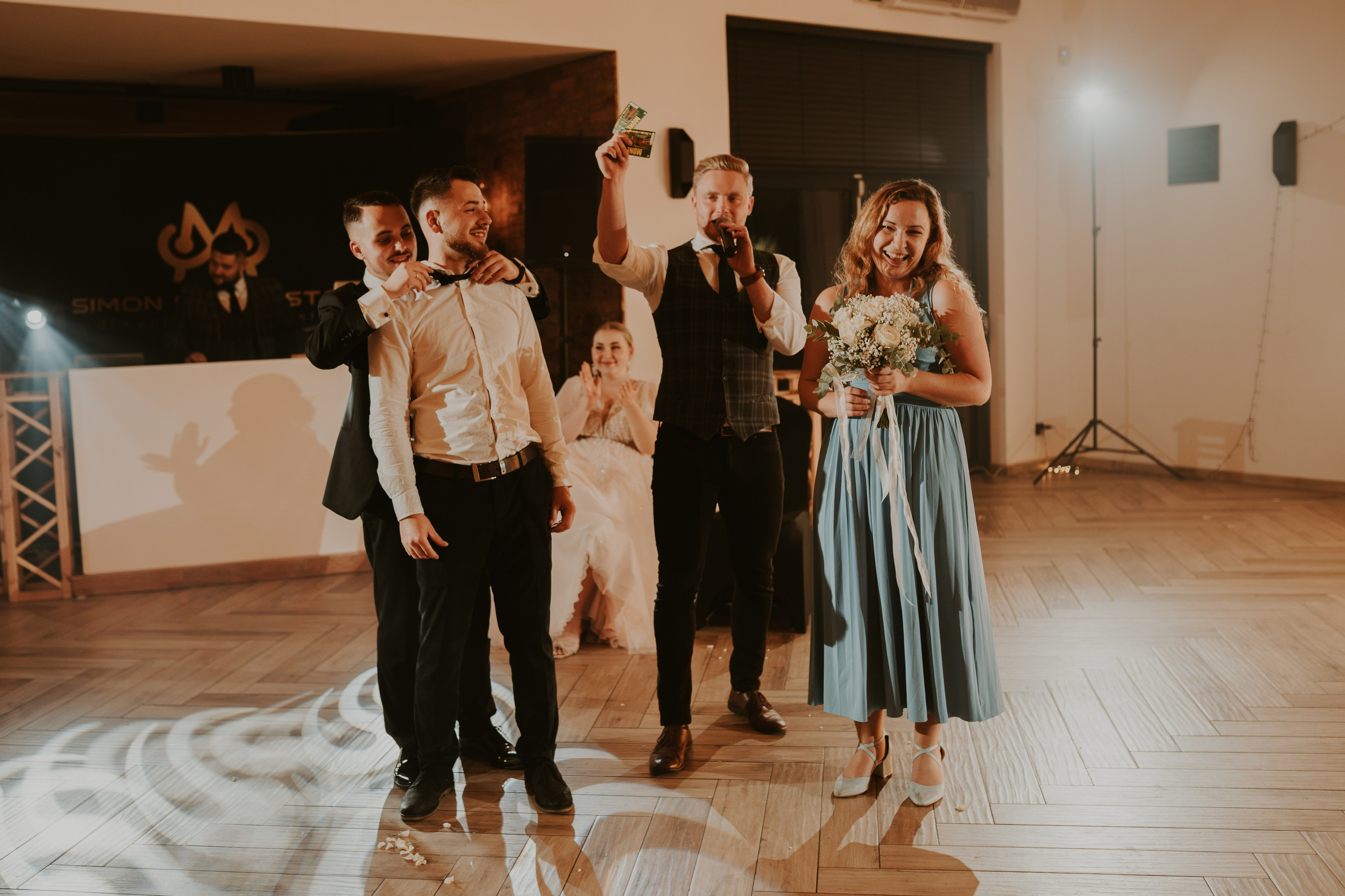 Trzy Drzewa: wspaniała uroczystość Wiktorii i Kamila. Karkowskafoto - fotografia miłości