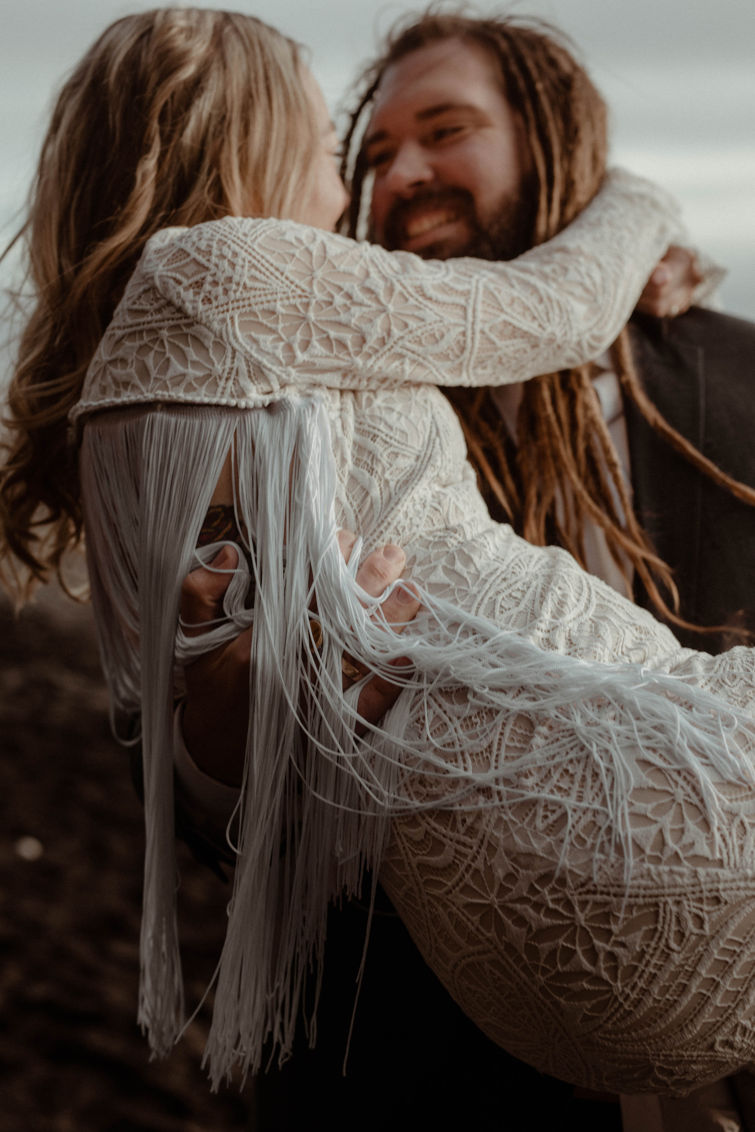 Daisy+Jacob. Iceland elopement photographer & videographer
