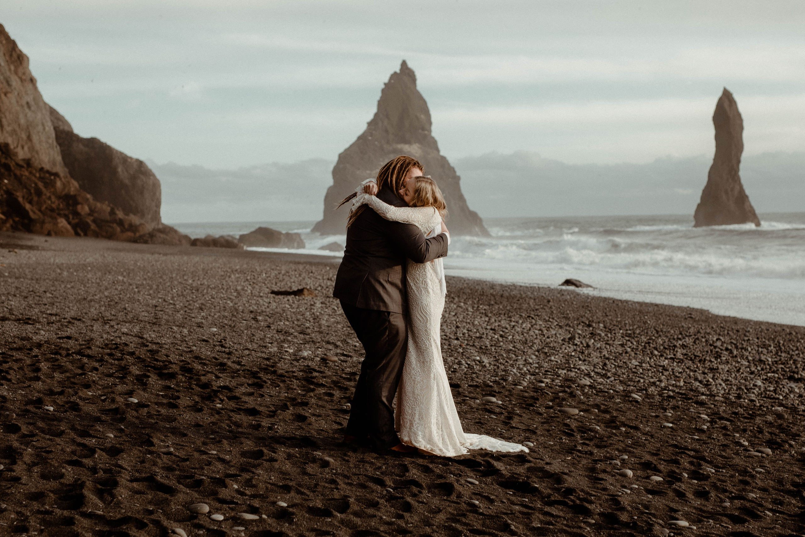 Daisy+Jacob. Iceland elopement photographer & videographer