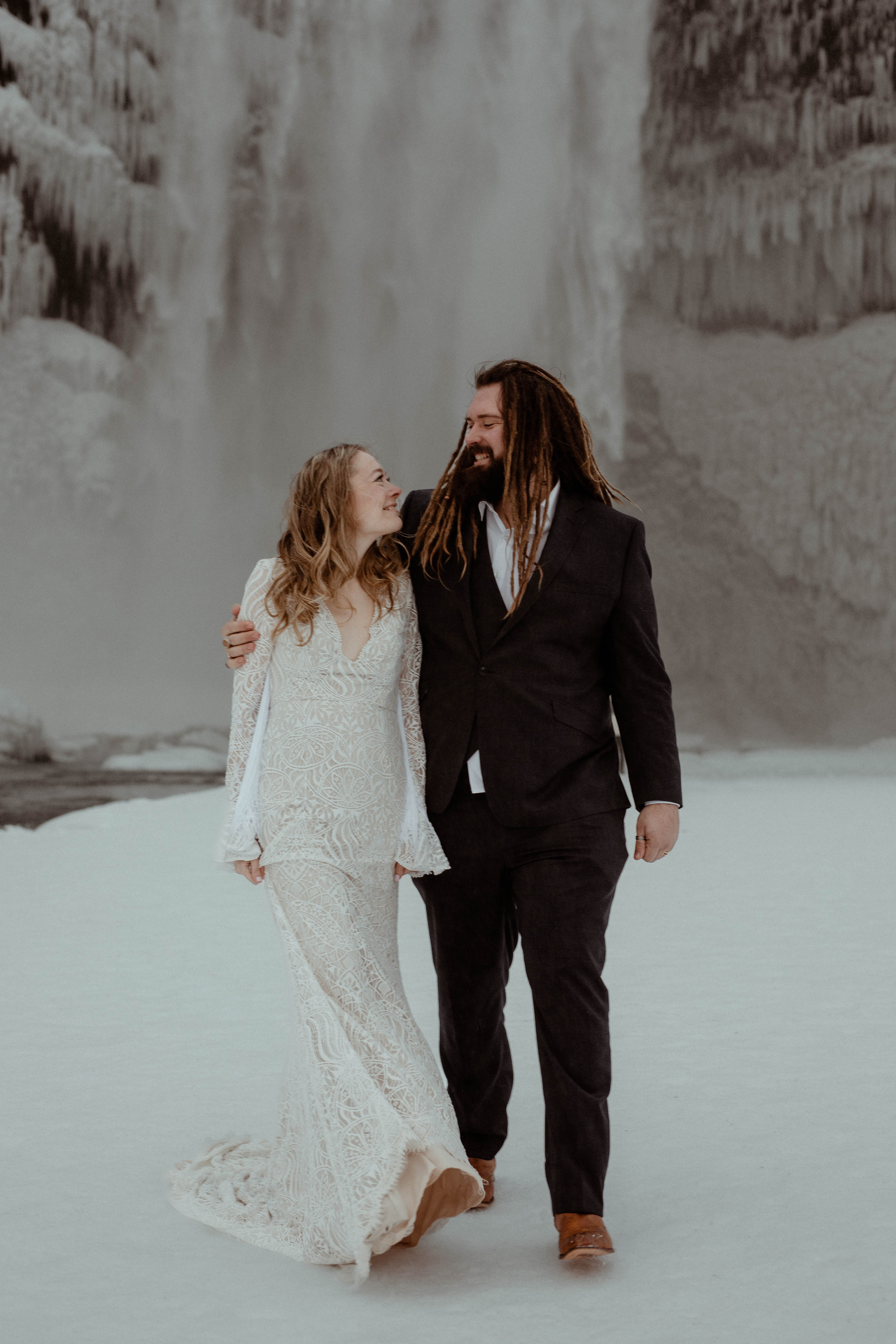 Daisy+Jacob. Iceland elopement photographer & videographer