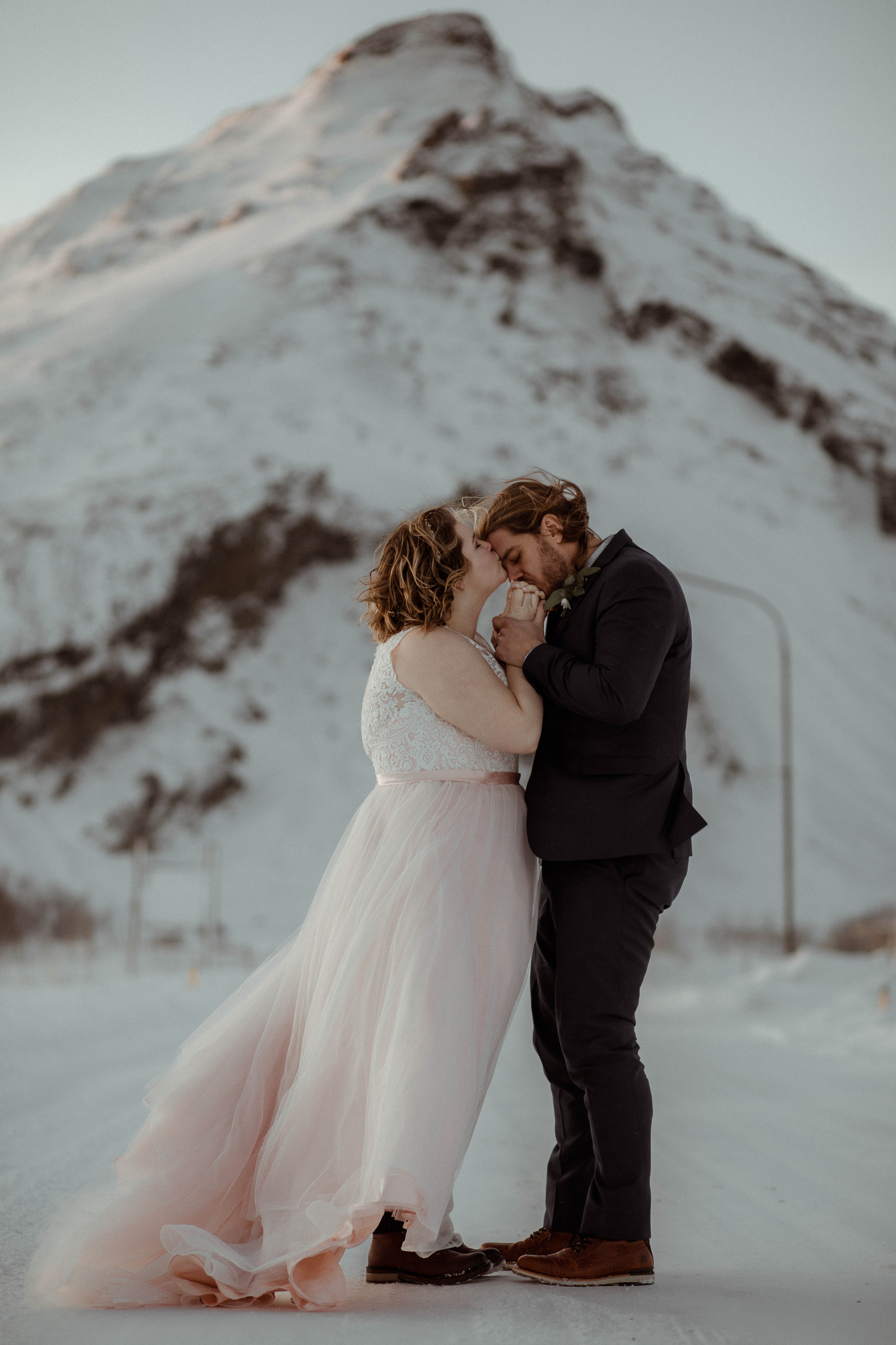 Catherine+Tim. Iceland elopement photographer & videographer