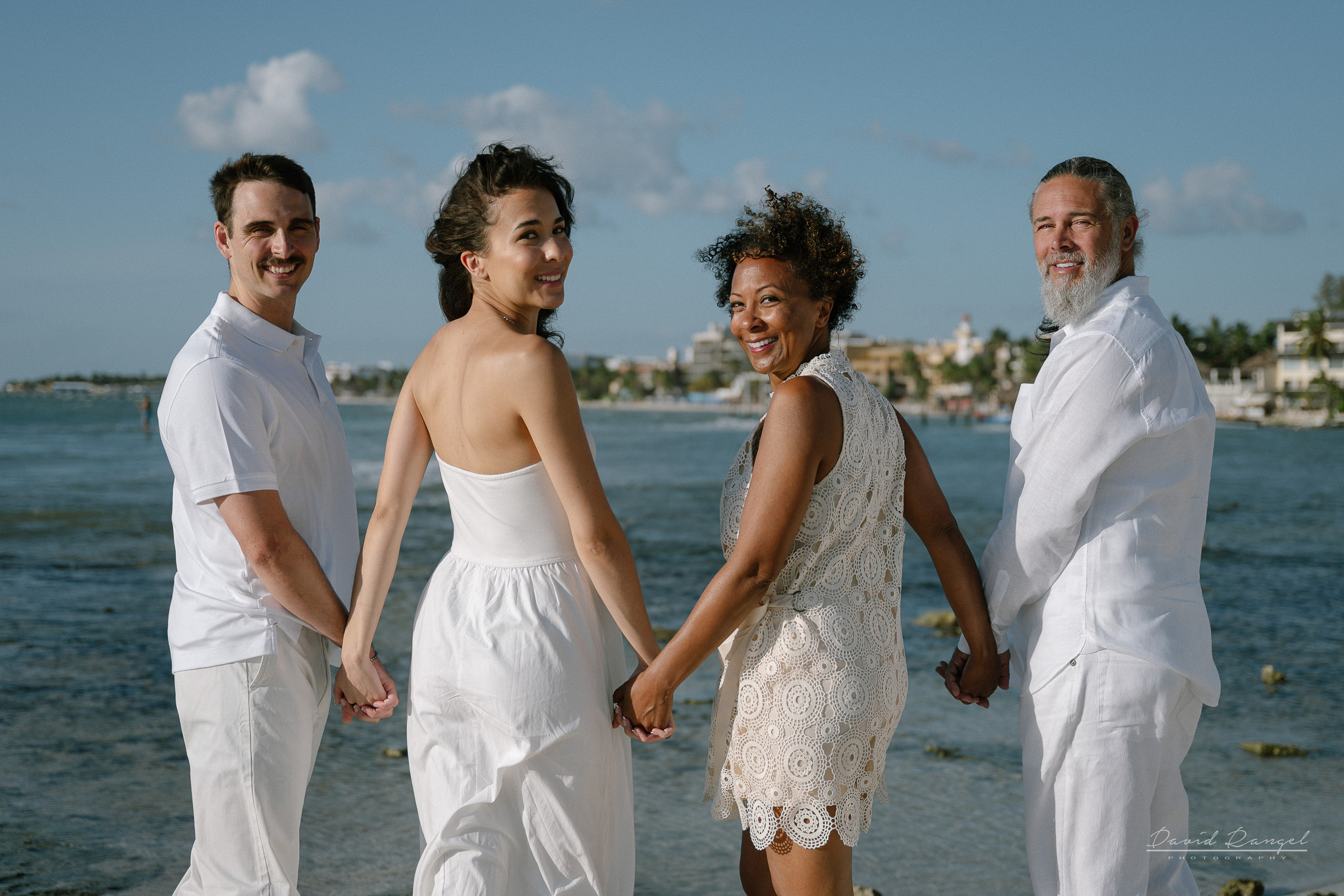 Anniversary & Family Session in Playa del Carmen. Destination wedding photographer based in Cancun and Riviera Maya with service worldwide