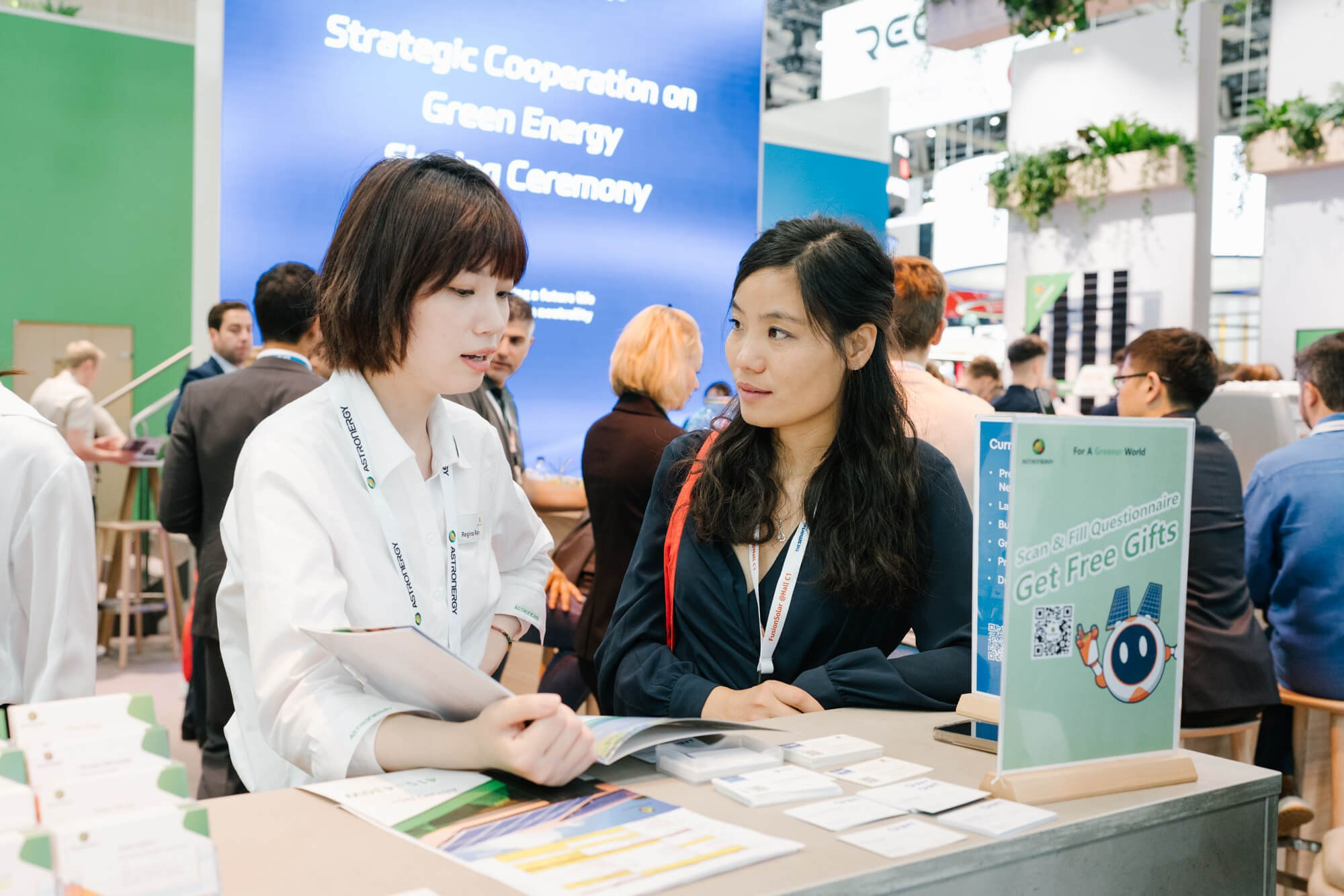 Event photographer Munich, Germany: Messe, conferences and private events. Inna Zaytseva Photography | Photographer in Munich | Content Creation