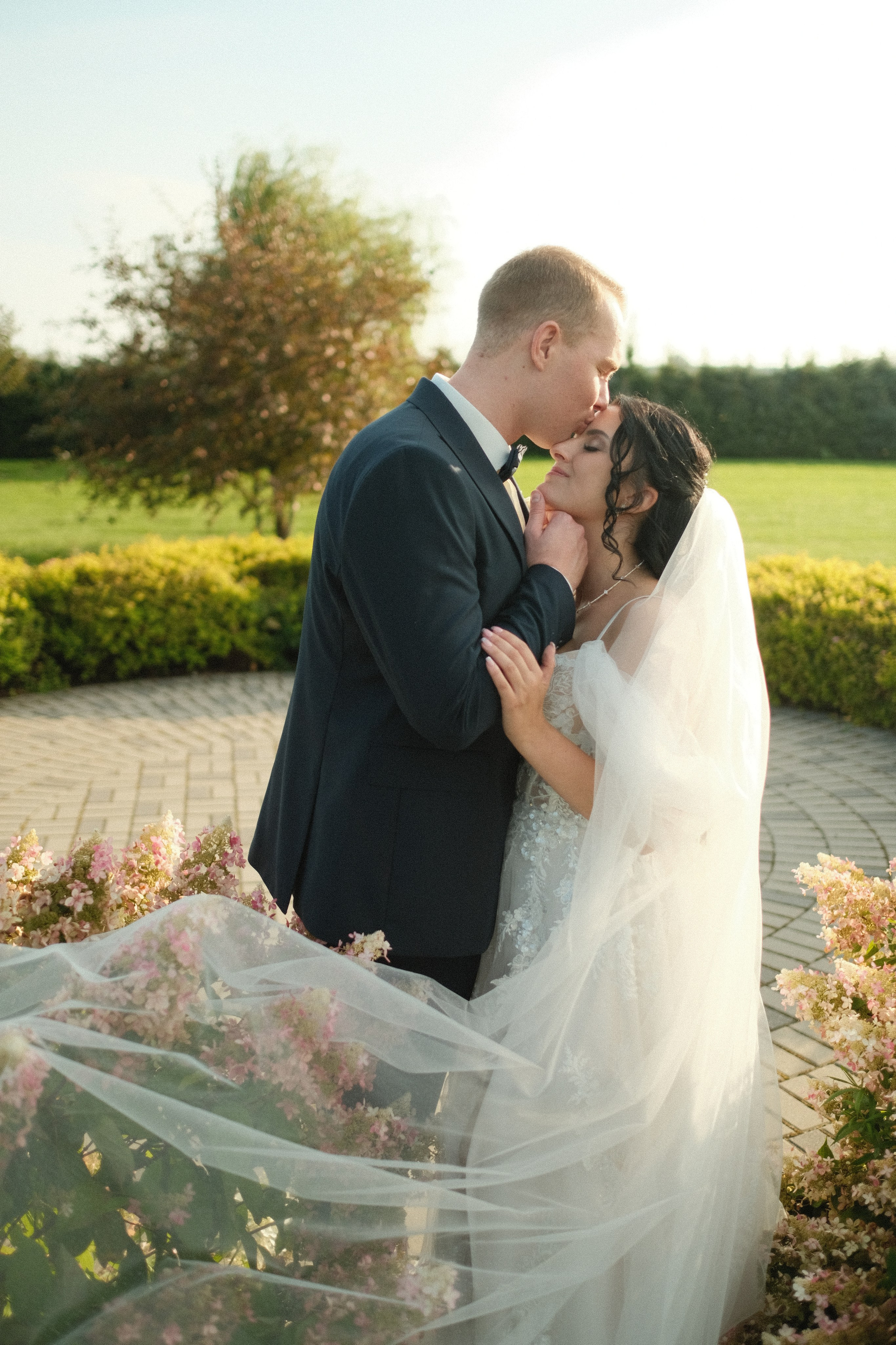 Wedding on Kodak Portra 400. Kāzu fotogrāfs Rīgā — Vjačeslavs Lučņenkovs