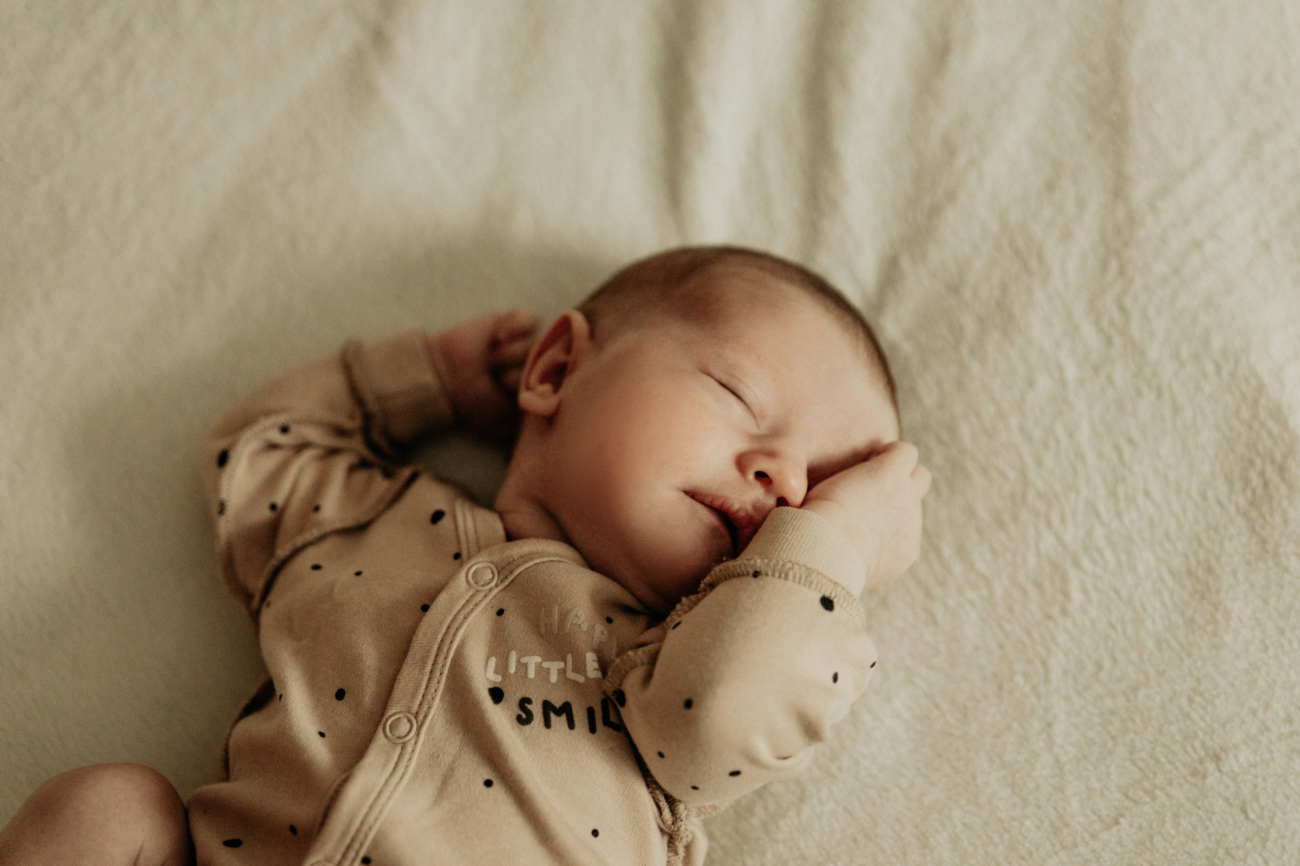 Newborn & Sibling Photography – First Precious Moments Together. Alisa Tant — Family and newborn photographer Bucks County, Montgomery county, Philadelphia, NJ