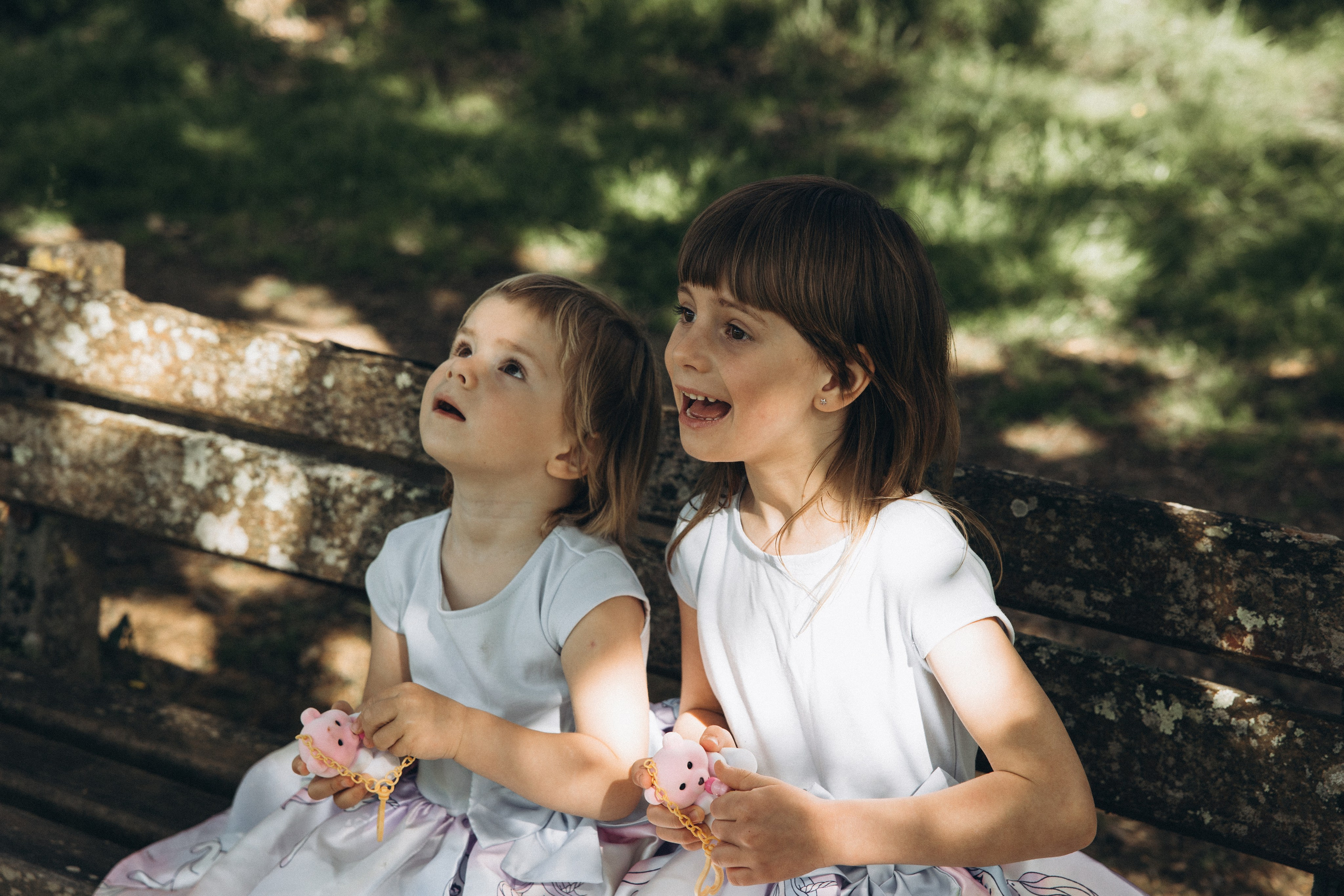 Séance photo en famille Forêt de Bouconne. Eugénie Smirnova — photographe à Toulouse et dans le sud-ouest de la France
