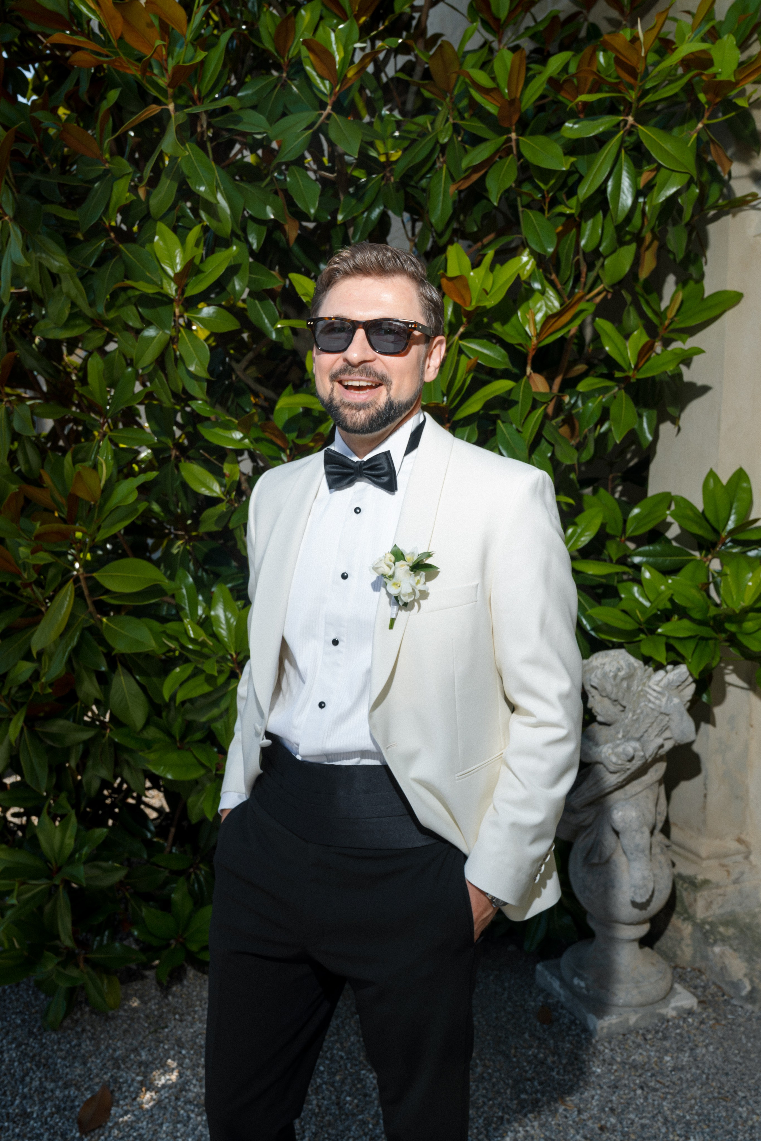 Susan & George · Wedding at Schloss Walpersdorf. Raw Studio: Capturing Elegant weddings accross Europe