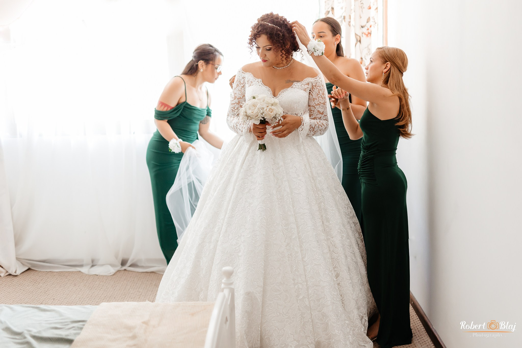 Veronica & Sebastian. Robert Blaj - Fotograf Nuntă Iași