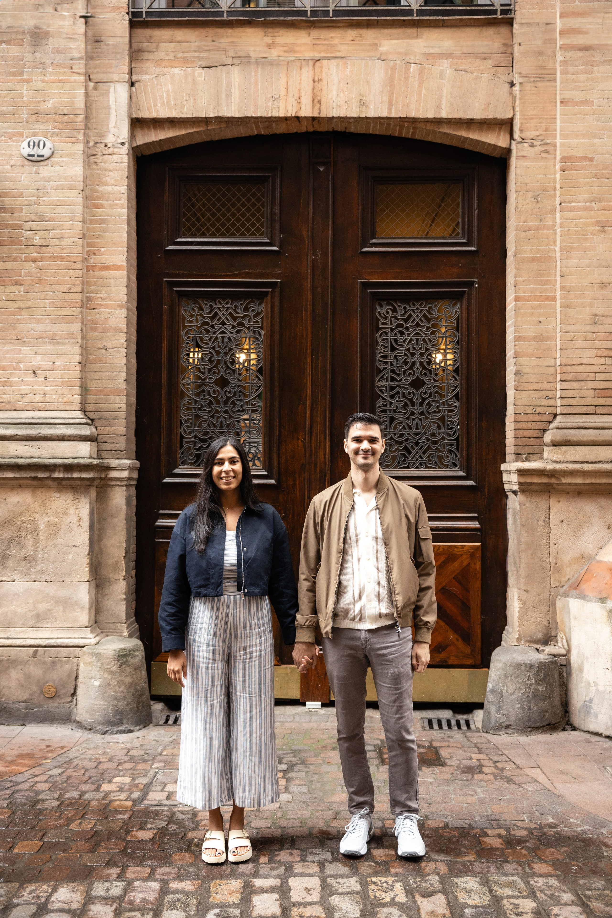 Surprise Proposal in Toulouse. Eugénie Smirnova — your photographer in Toulouse and southwest France
