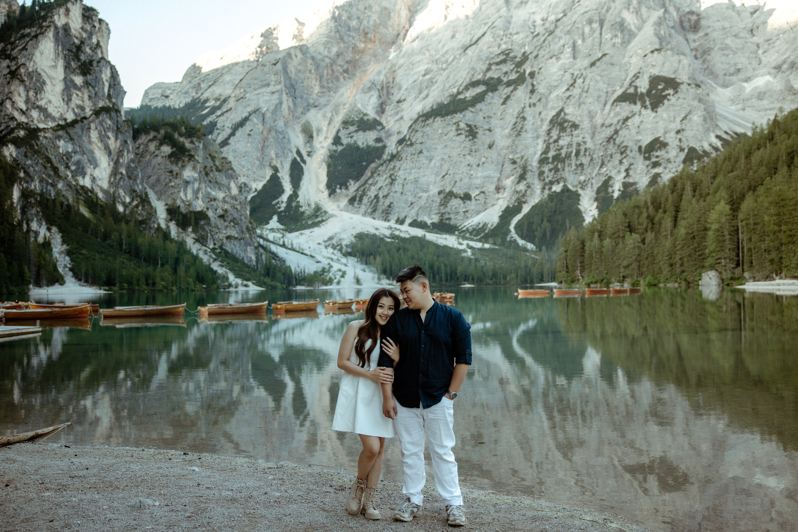 Sunrise proposal at Lago di Braies | Dreamy engagement in the Dolomites. Iceland elopement photographer & videographer