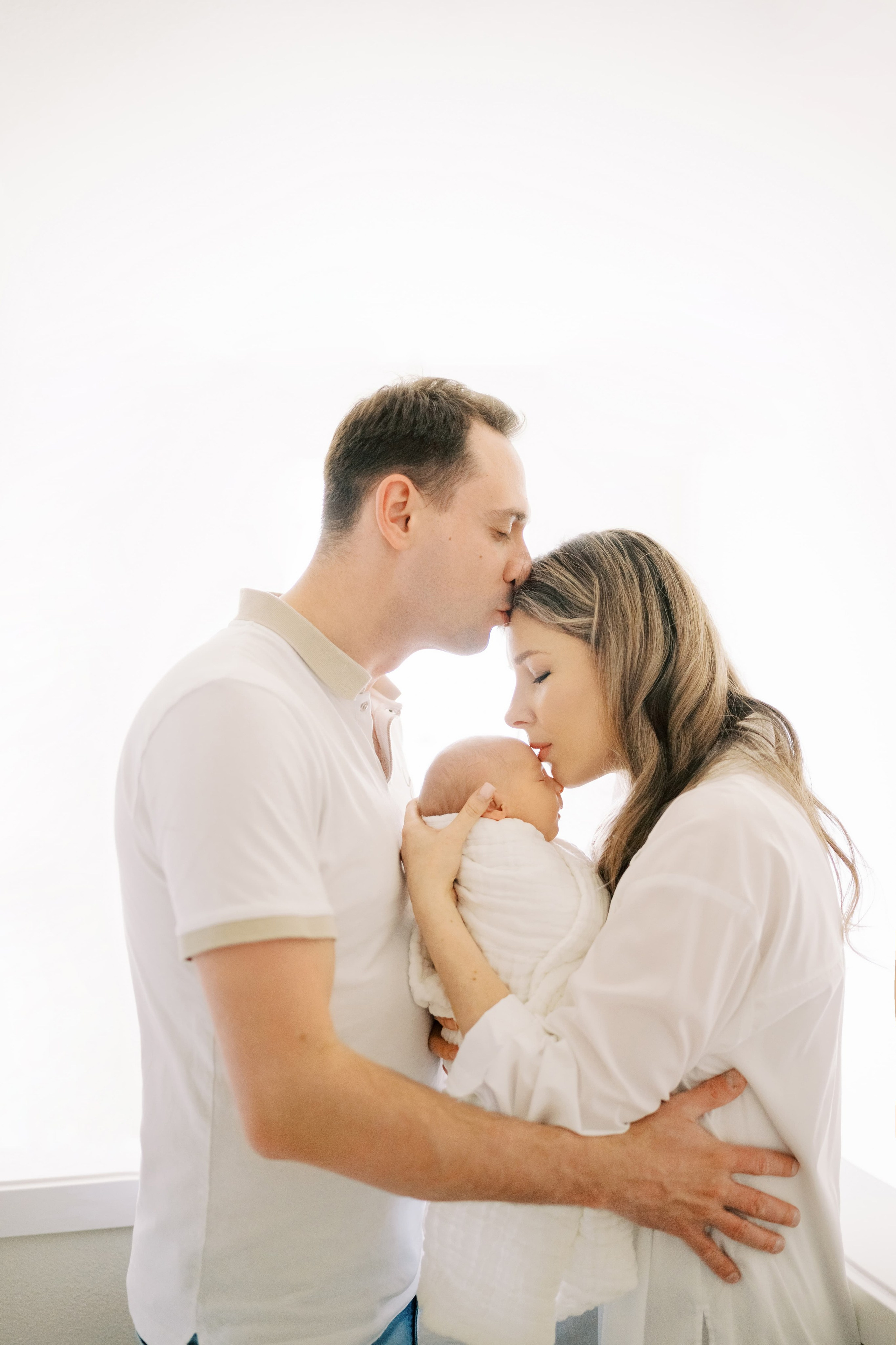 Family photoshoot. Vladimir & Tatiana and children. February 2024. EVAN ARISTOV WEDDING PHOTOGRAPHY — Seattle Wedding Photographer