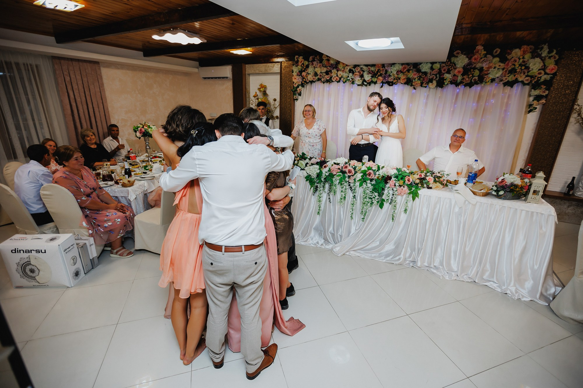 Ecaterina si Bastien. Fotograf și videograf de nuntă R. Moldova, Romania