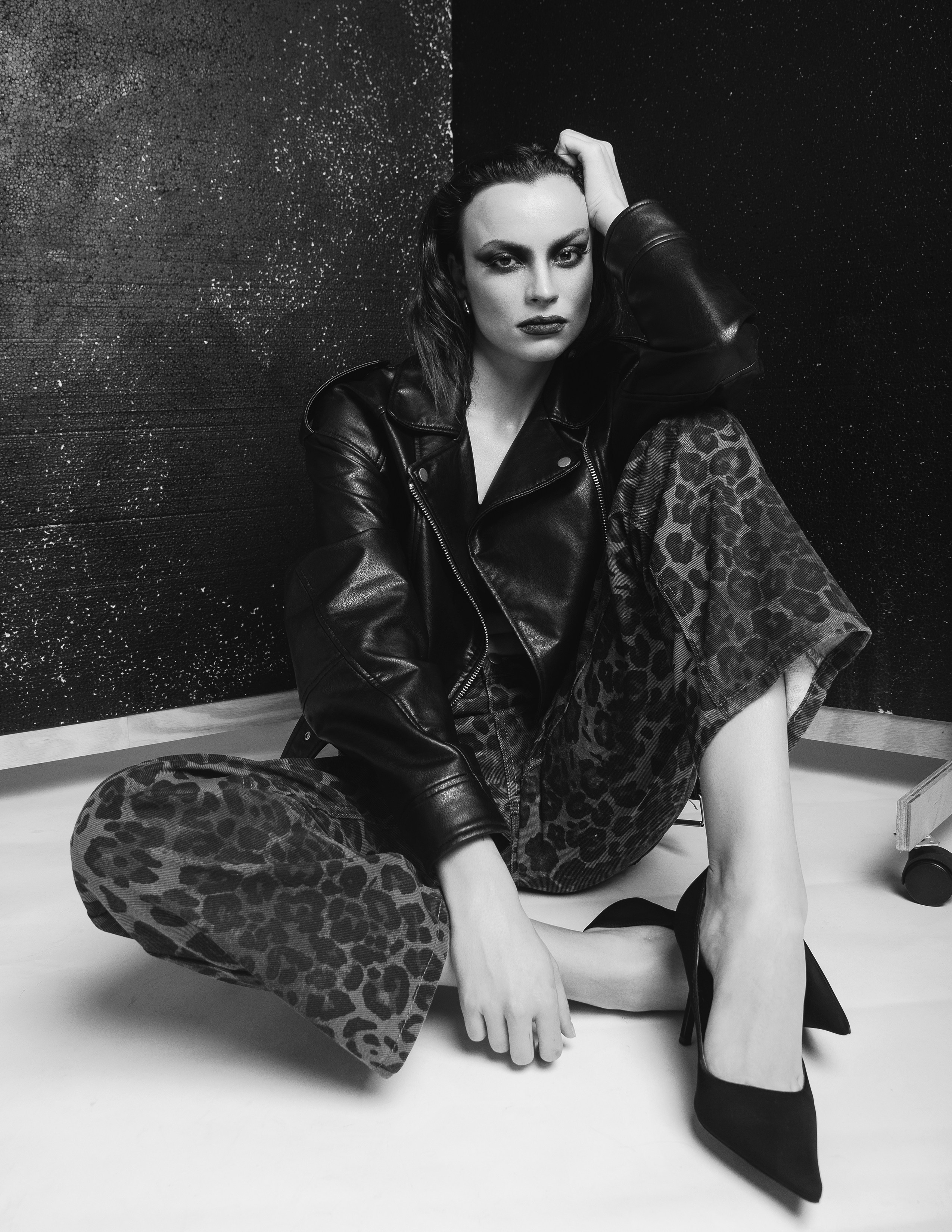 Профессиональная студийная фотосессия для моделей — Стильные портреты в Торревьехе