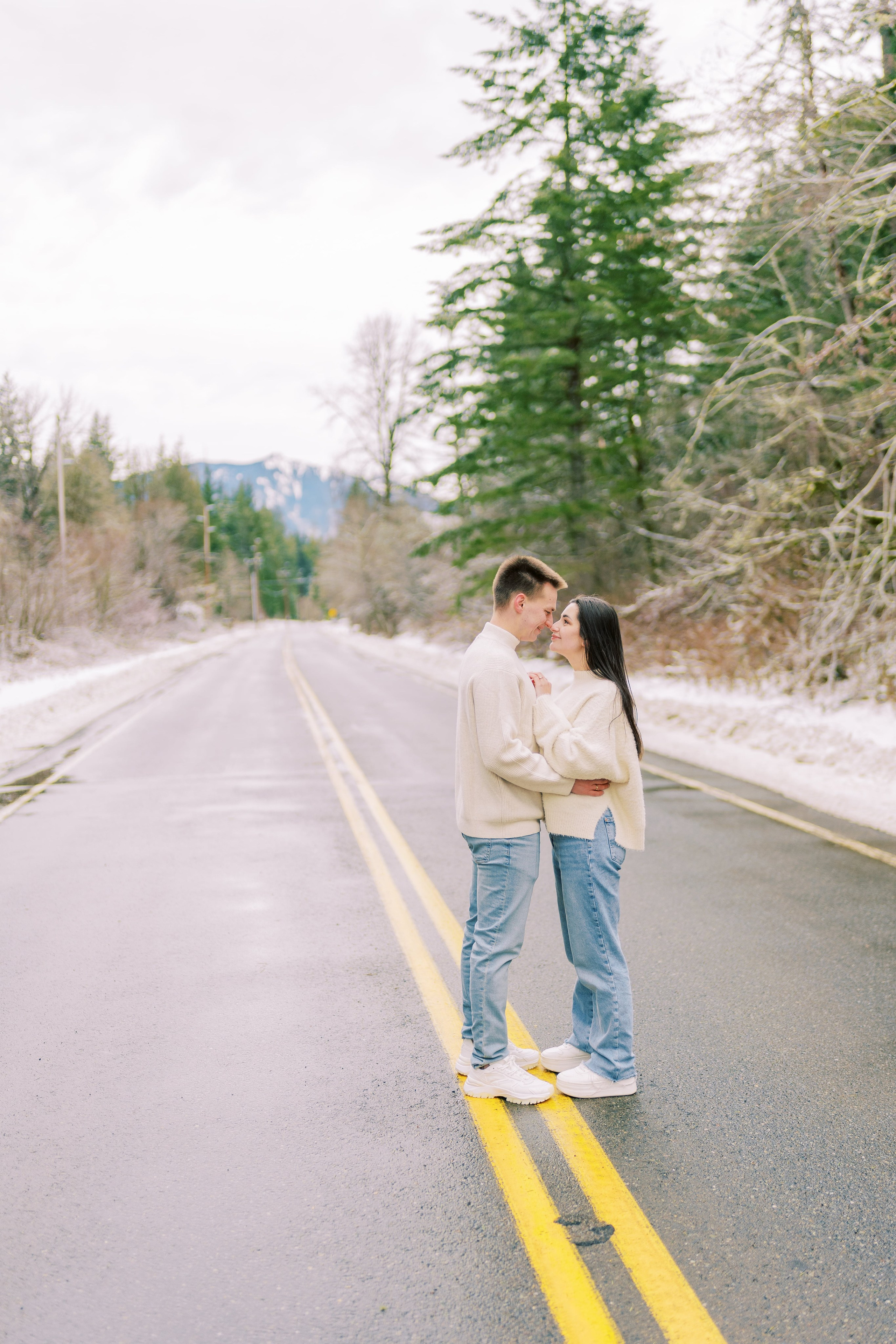 Irina & Bogdan / January 2024. Rattlesnake Lake, WA. EVAN ARISTOV WEDDING PHOTOGRAPHY — Seattle Wedding Photographer