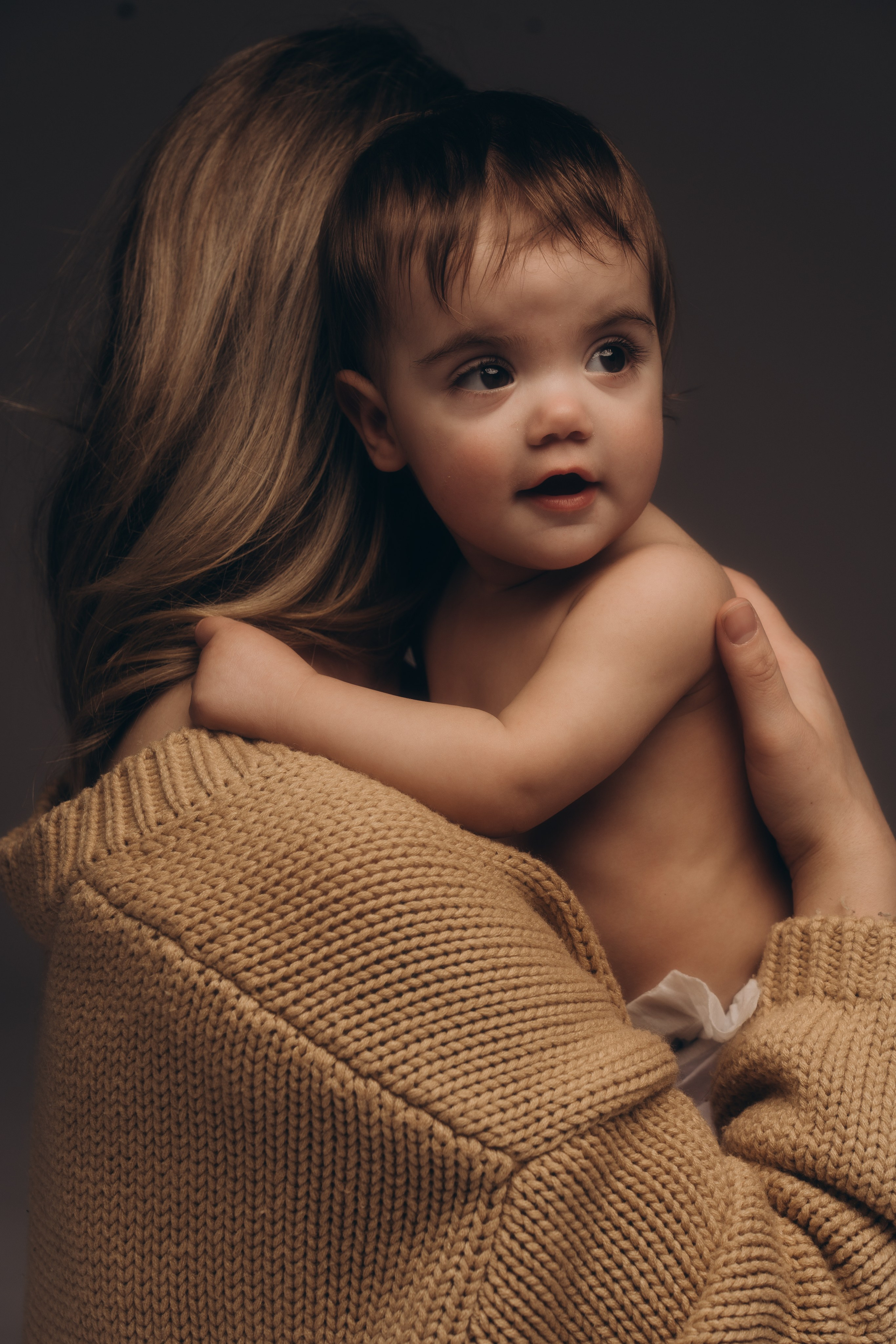 Family & Newborn Photography and Films · Hartford County & CT Shoreline