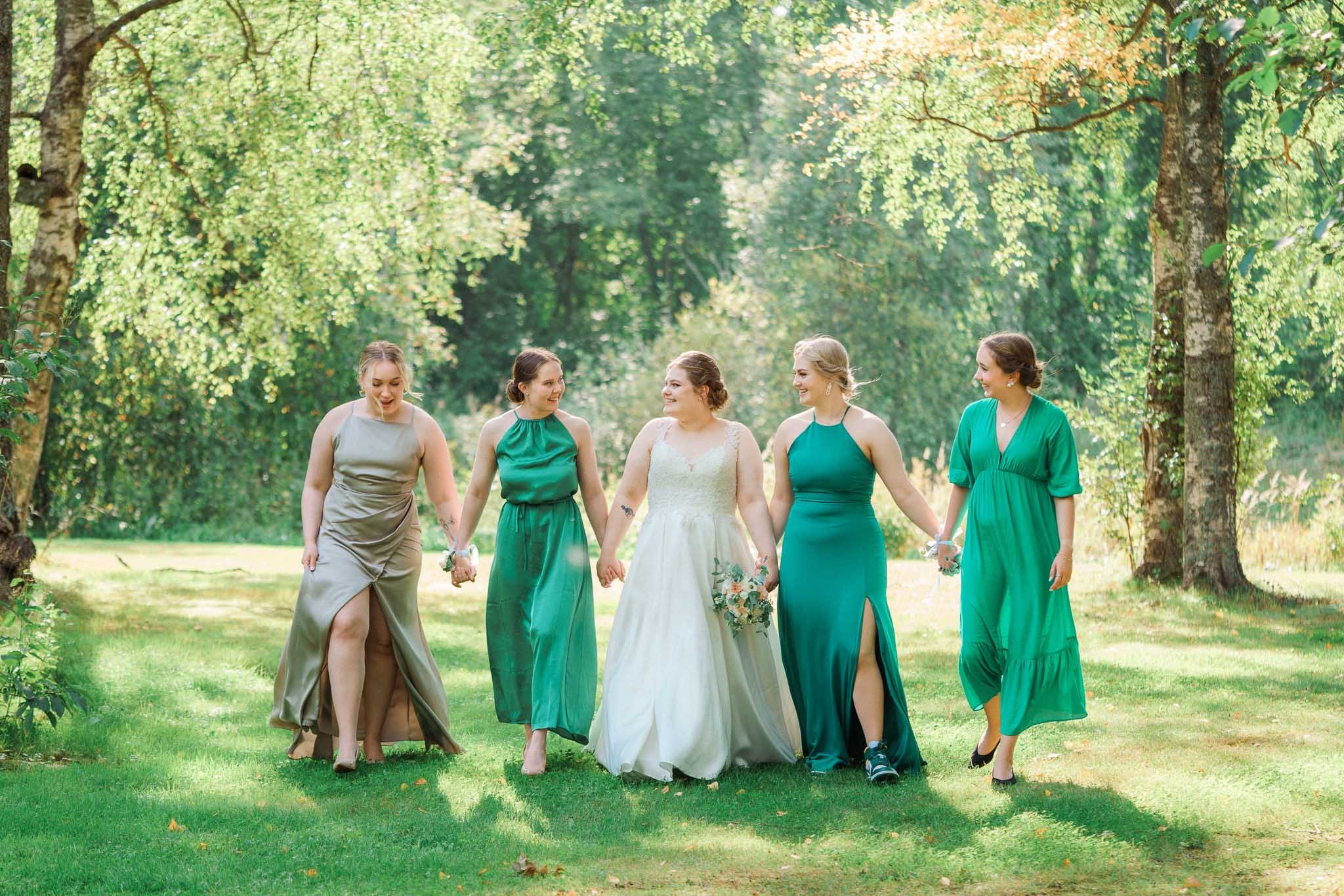 Häävalokuvaaja Helsingissä – Studiohappymoment | Romanttisia hetkiä